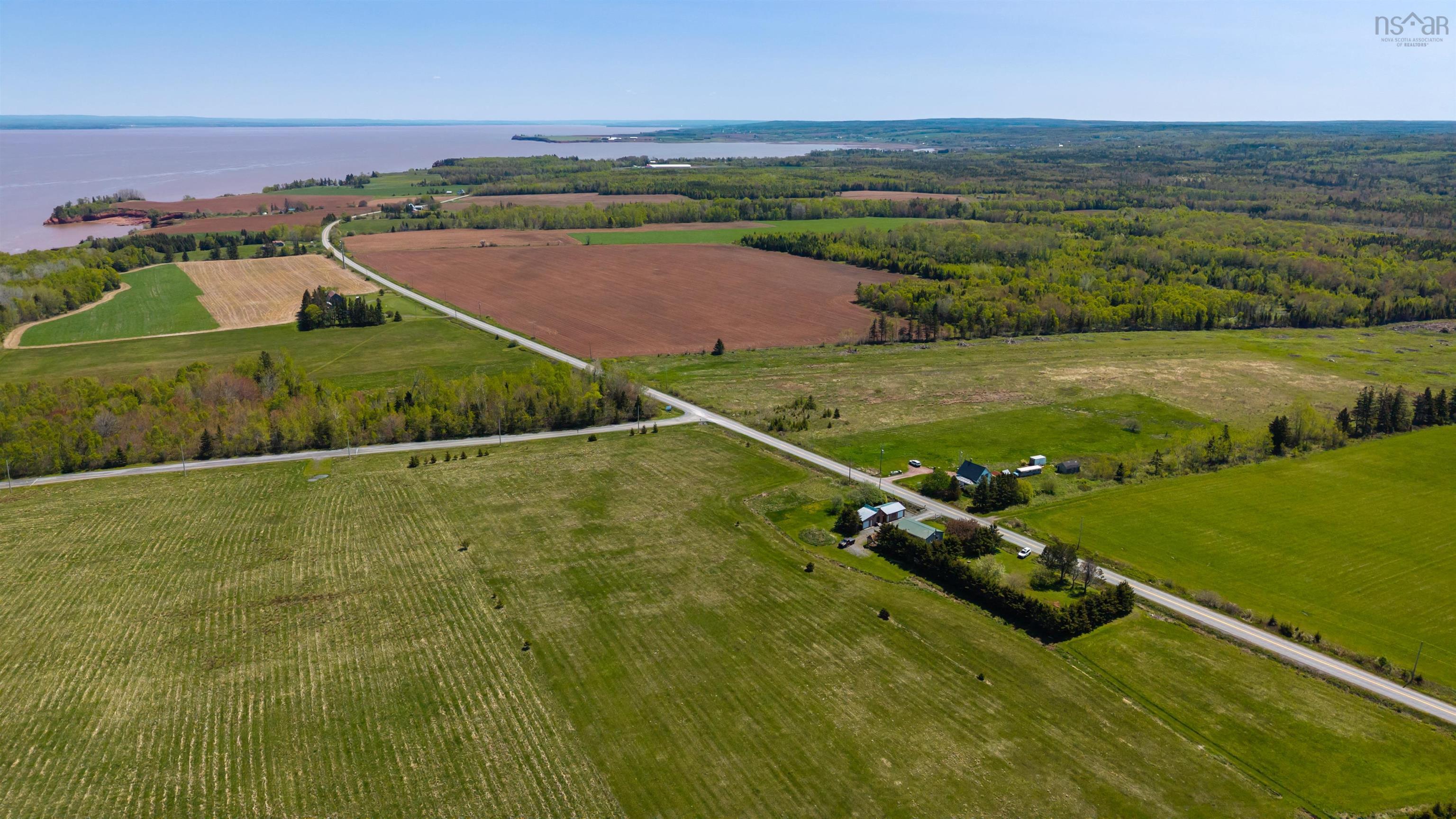 $329,900.00: 571 Burntcoat Road, Burntcoat