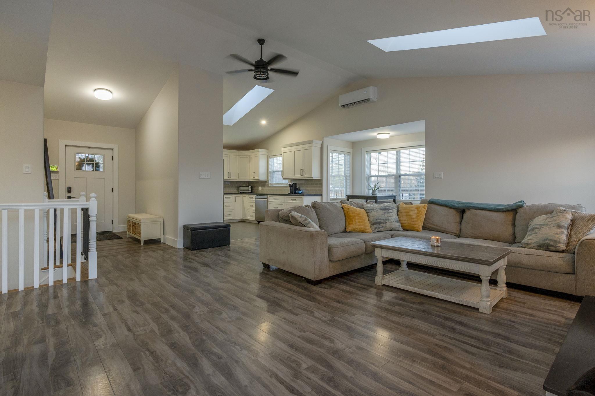 $679,900.00: 10 Hillside Crescent, Stewiacke