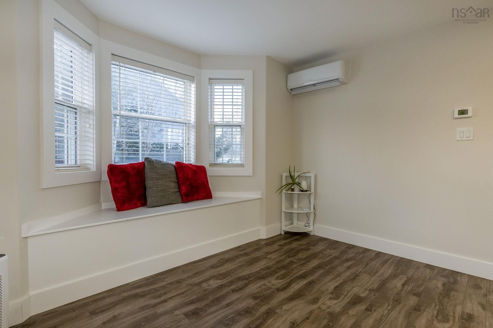 $679,900.00: 10 Hillside Crescent, Stewiacke