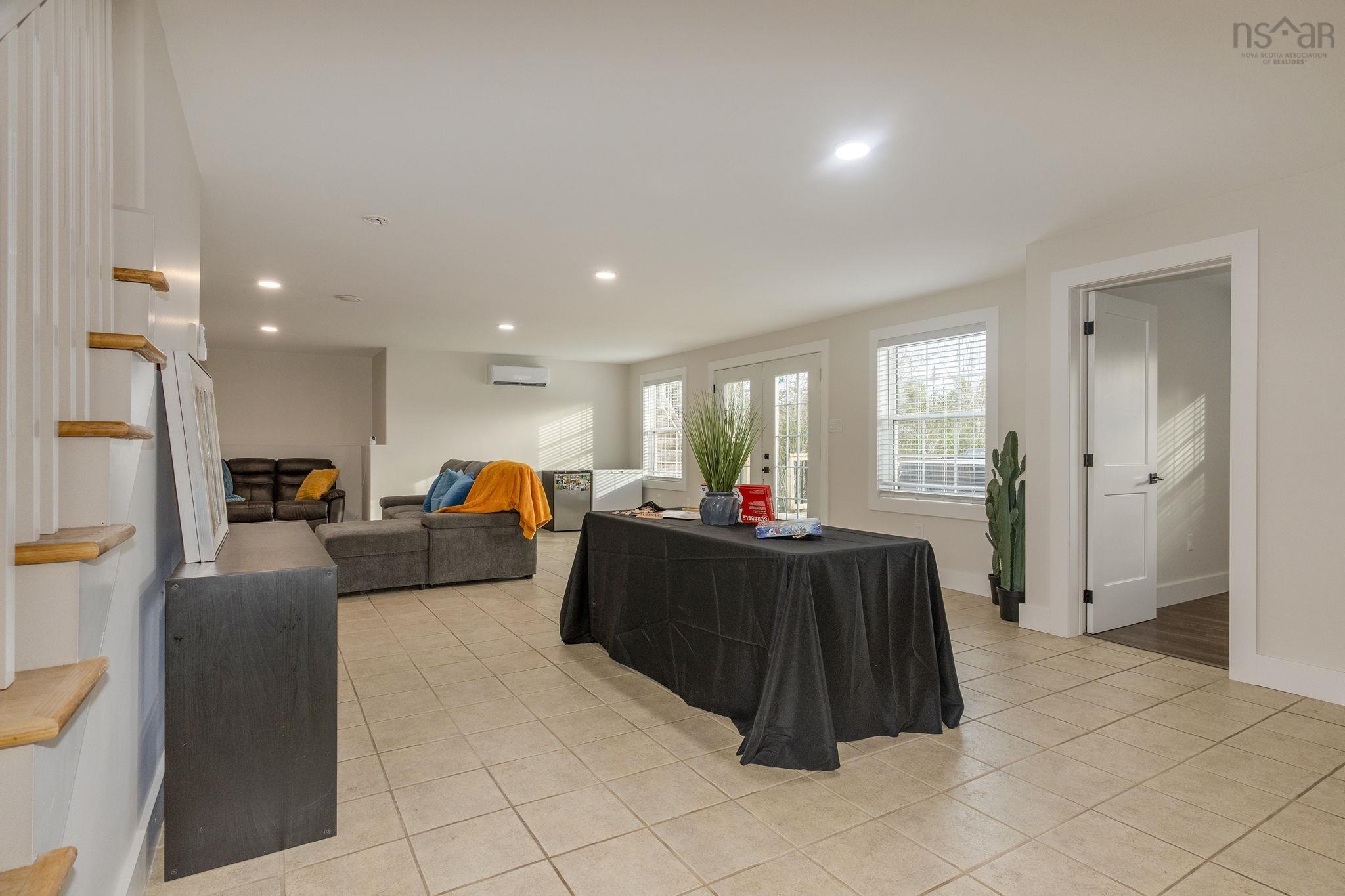 $679,900.00: 10 Hillside Crescent, Stewiacke