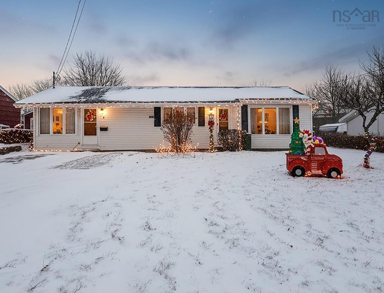 5 Rannoch Road, Dartmouth, NS (MLS 202529208)