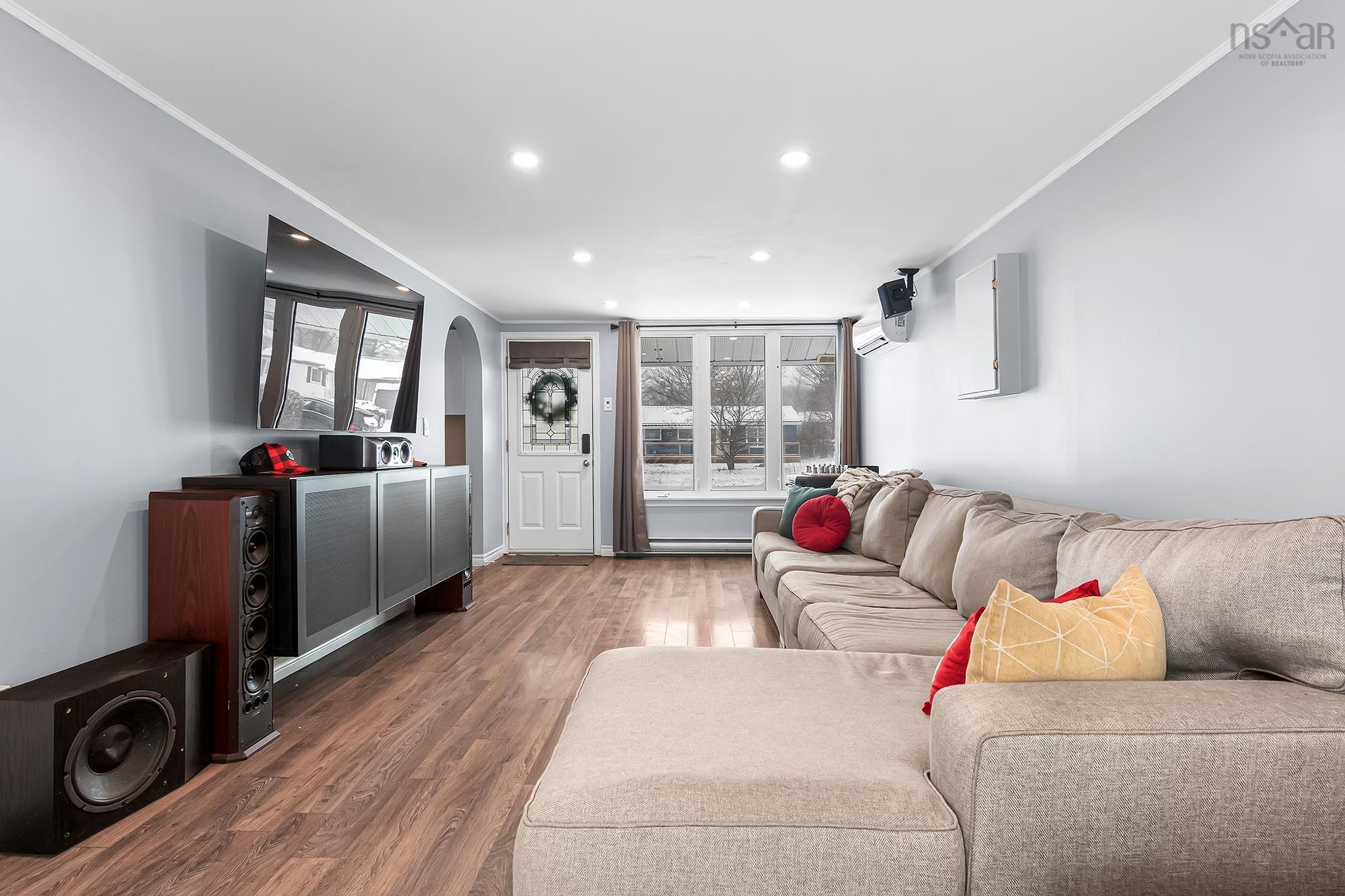 5 Rannoch Road, Dartmouth, NS (MLS 202529208)