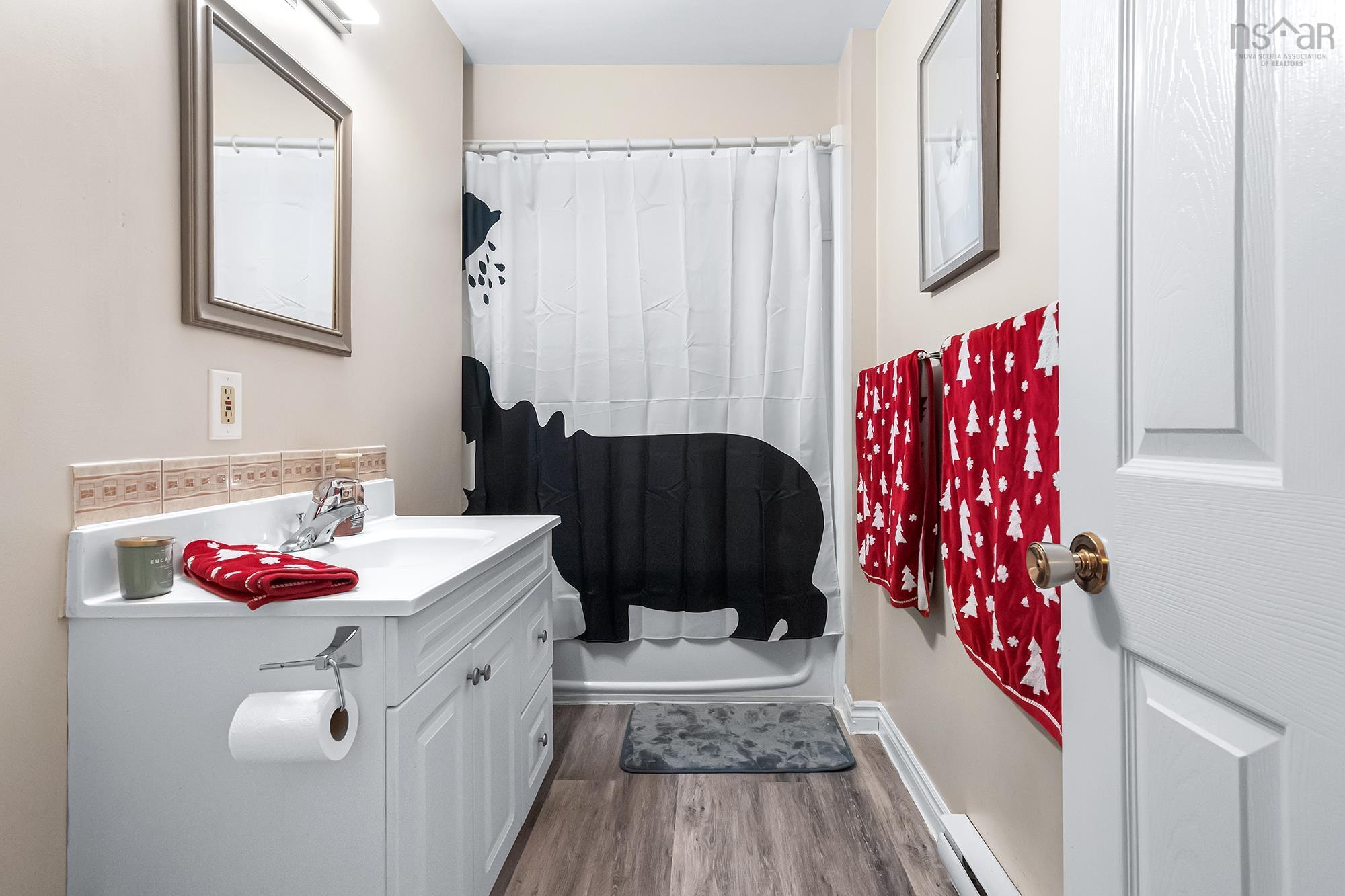 5 Rannoch Road, Dartmouth, NS (MLS 202529208)