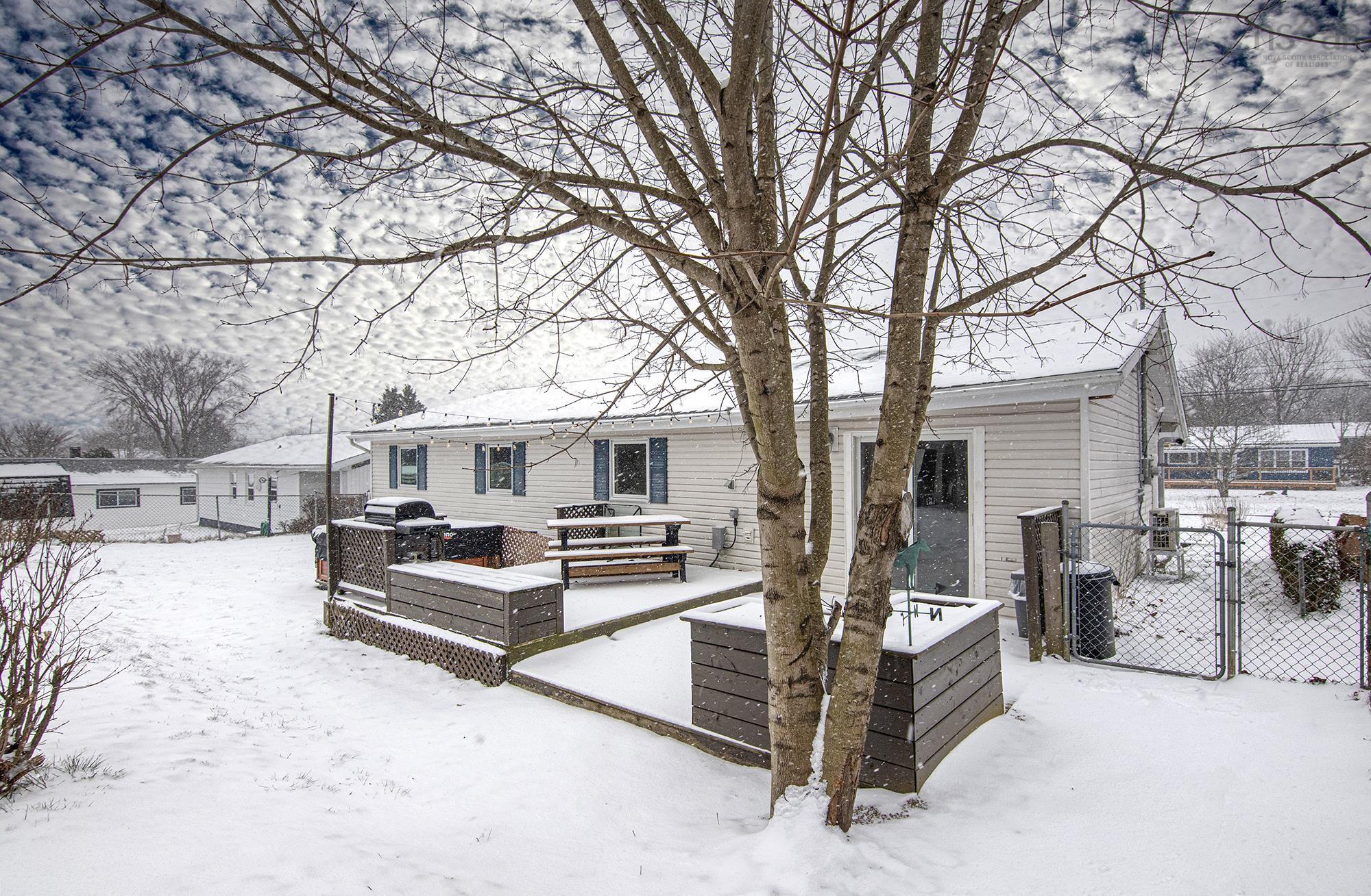 5 Rannoch Road, Dartmouth, NS (MLS 202529208)