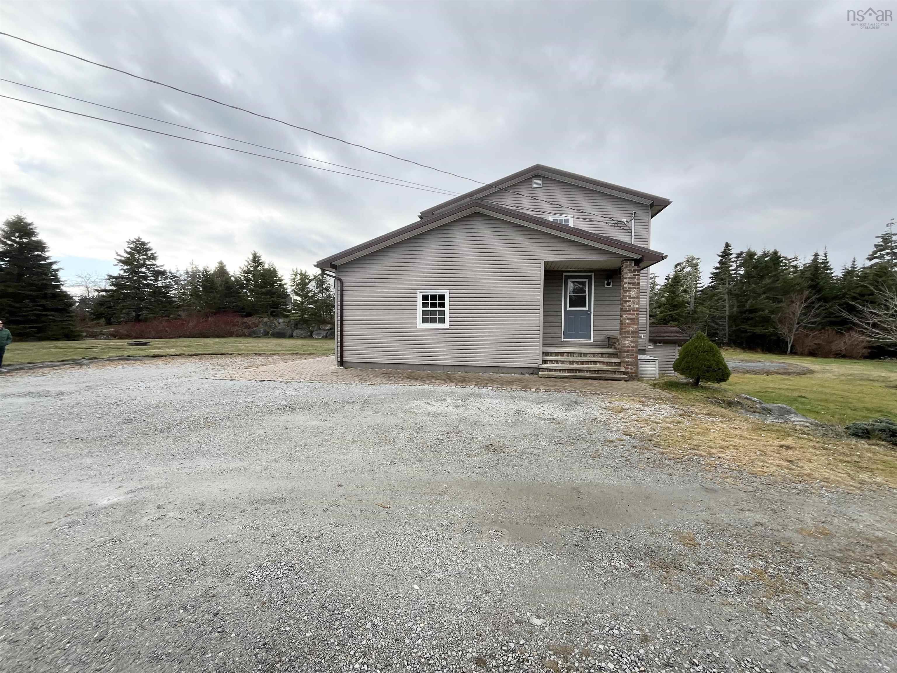 $410,000.00: 472 Centreville South Side Road, South Side