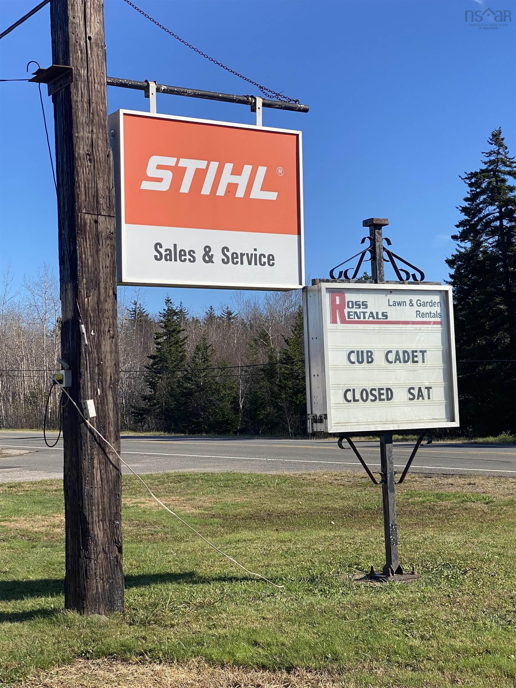 $309,000.00: 9881 No. 1 Highway, Marshalltown