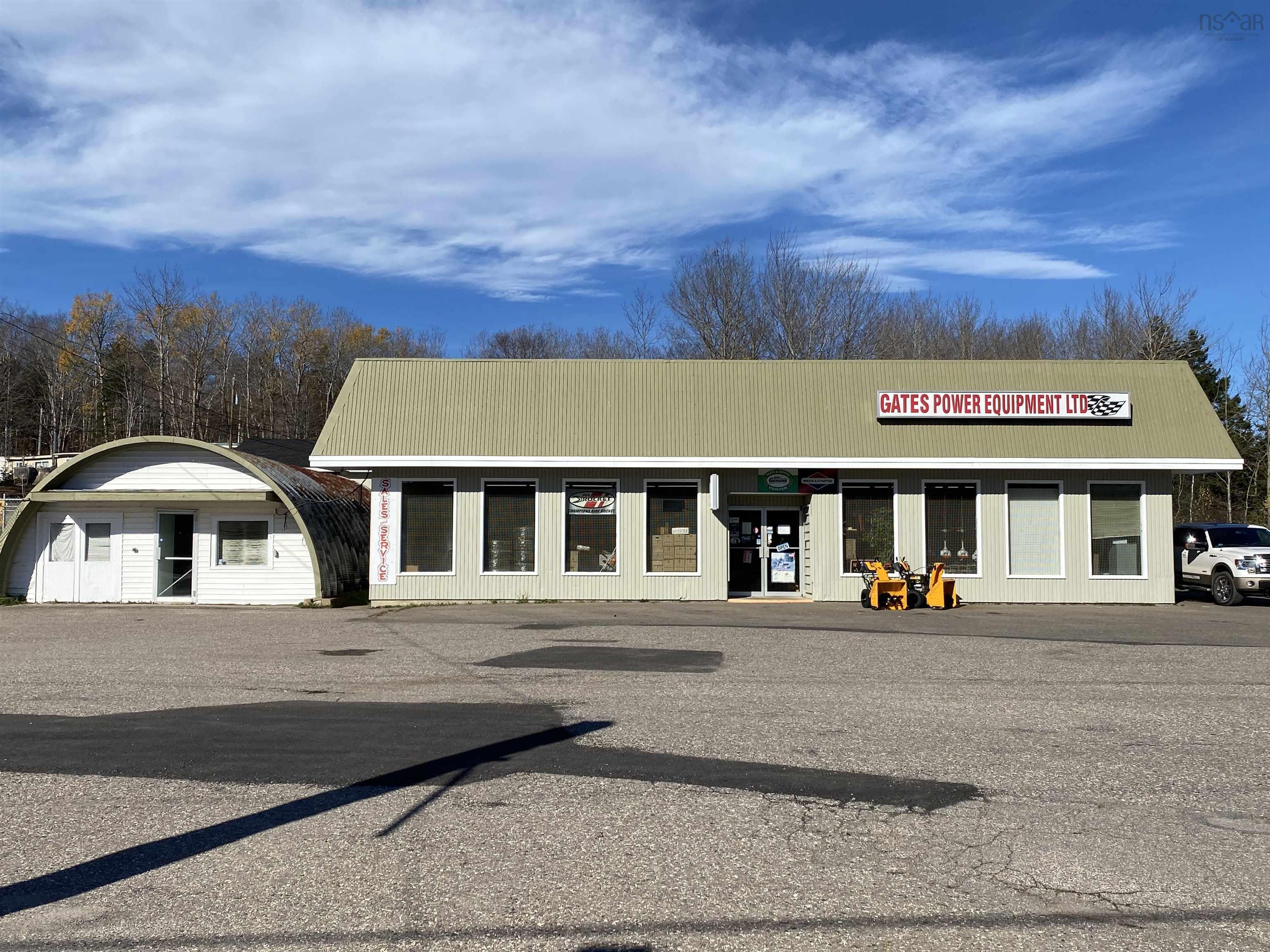 $309,000.00: 9881 No. 1 Highway, Marshalltown