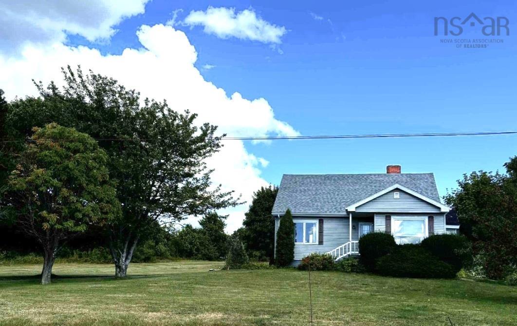 $319,900.00: 399 Church Road, Little Bras D'Or