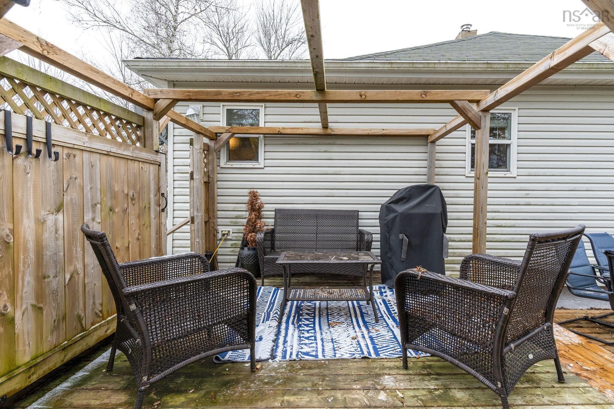 $330,000.00: 1034 Highway 277, Dutch Settlement