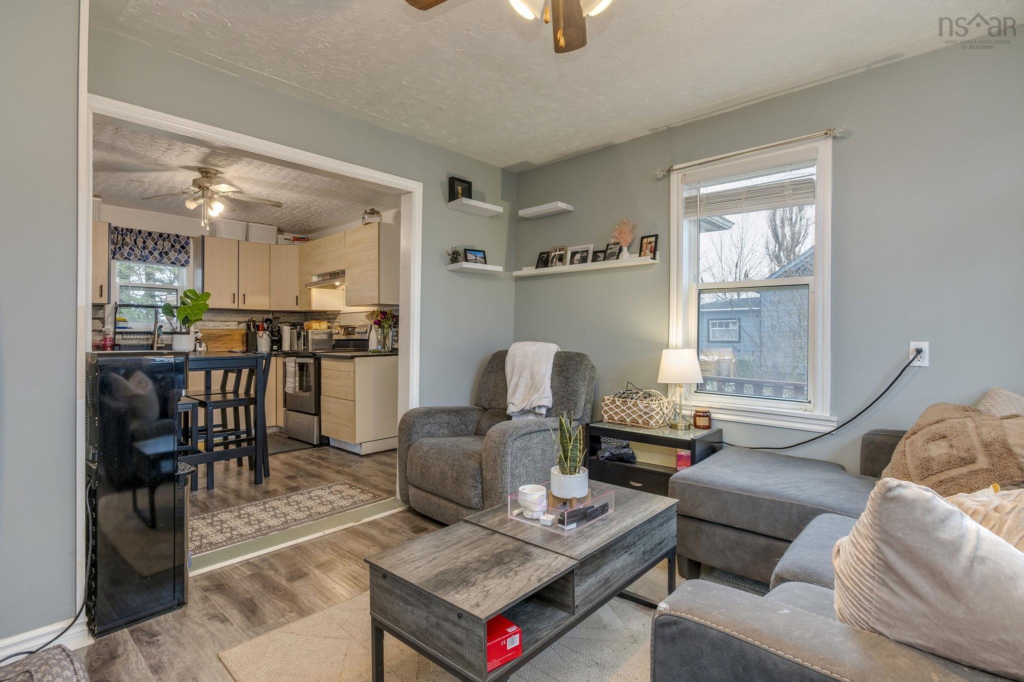 $330,000.00: 1034 Highway 277, Dutch Settlement