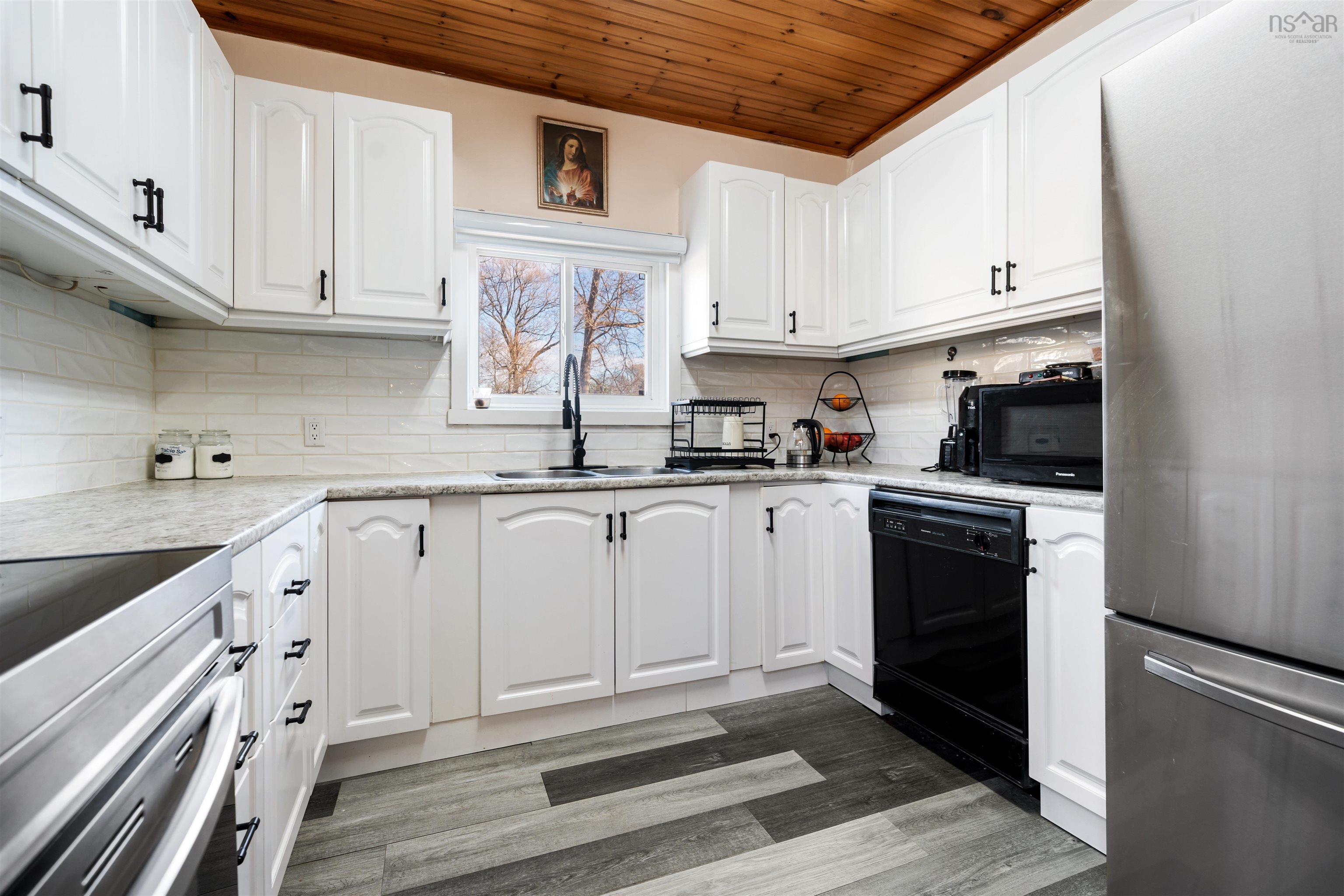 $429,000.00: 132 Almont Avenue, New Glasgow