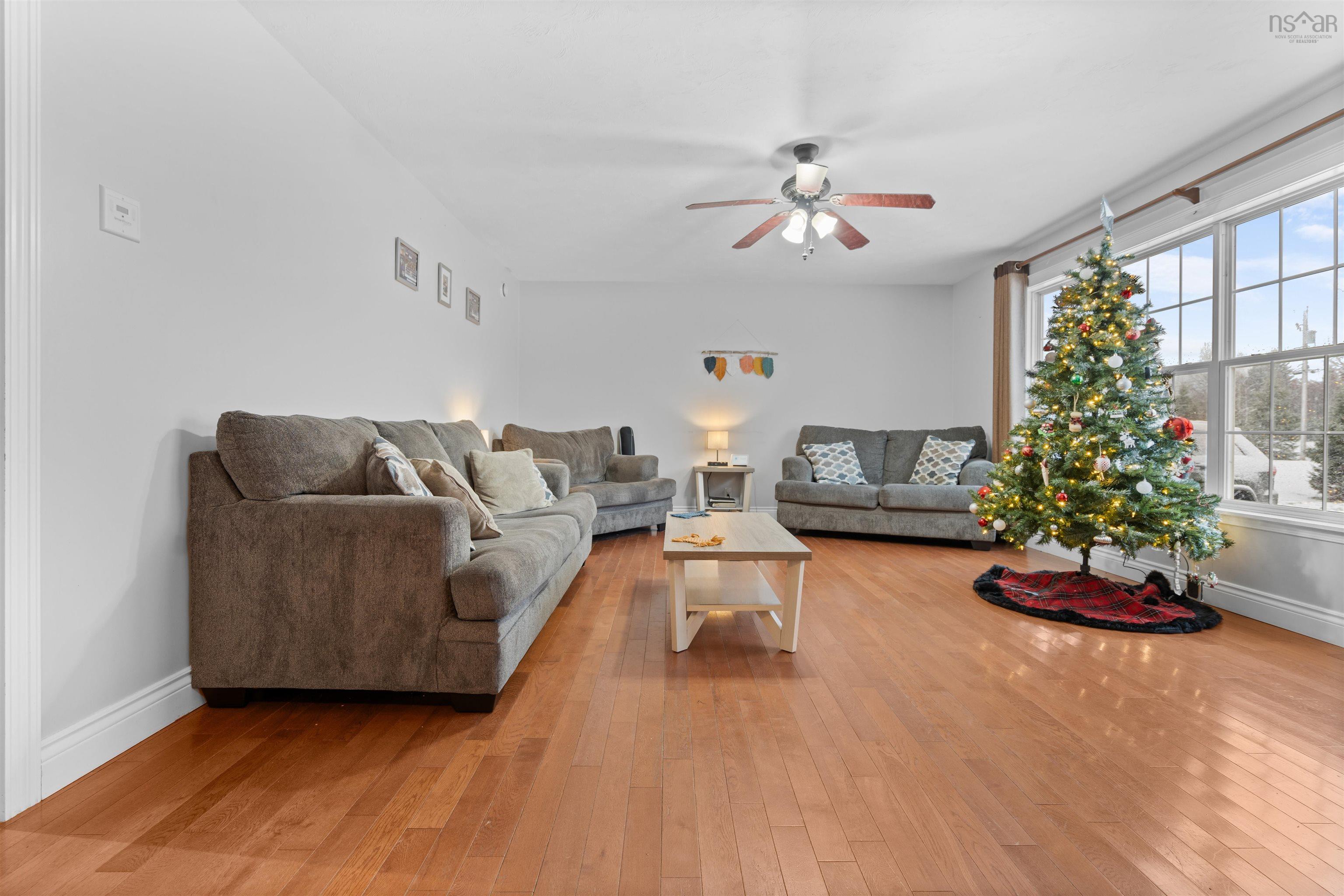 $432,900.00: 95 Riverbend Drive, Brookdale