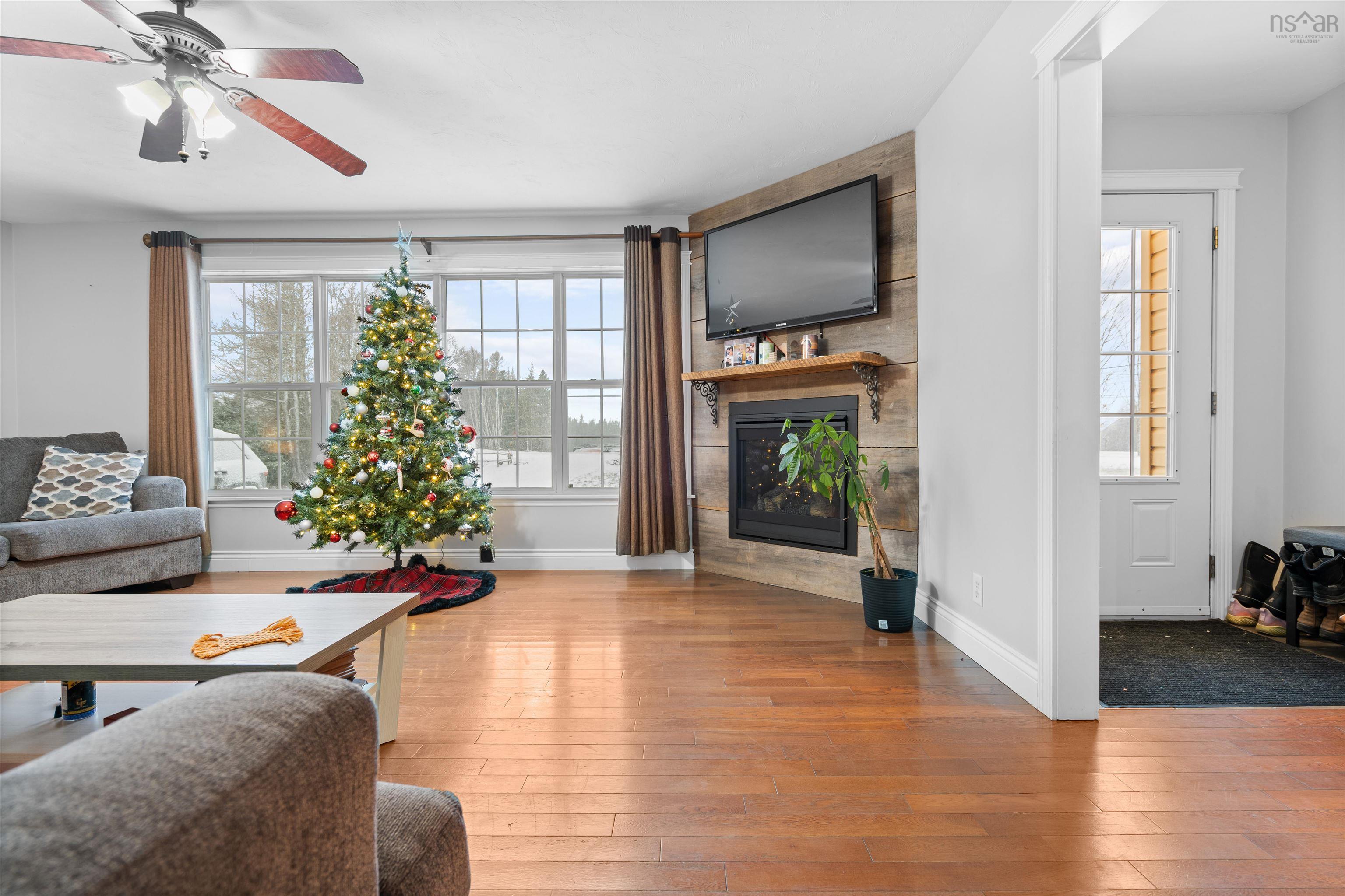 $432,900.00: 95 Riverbend Drive, Brookdale