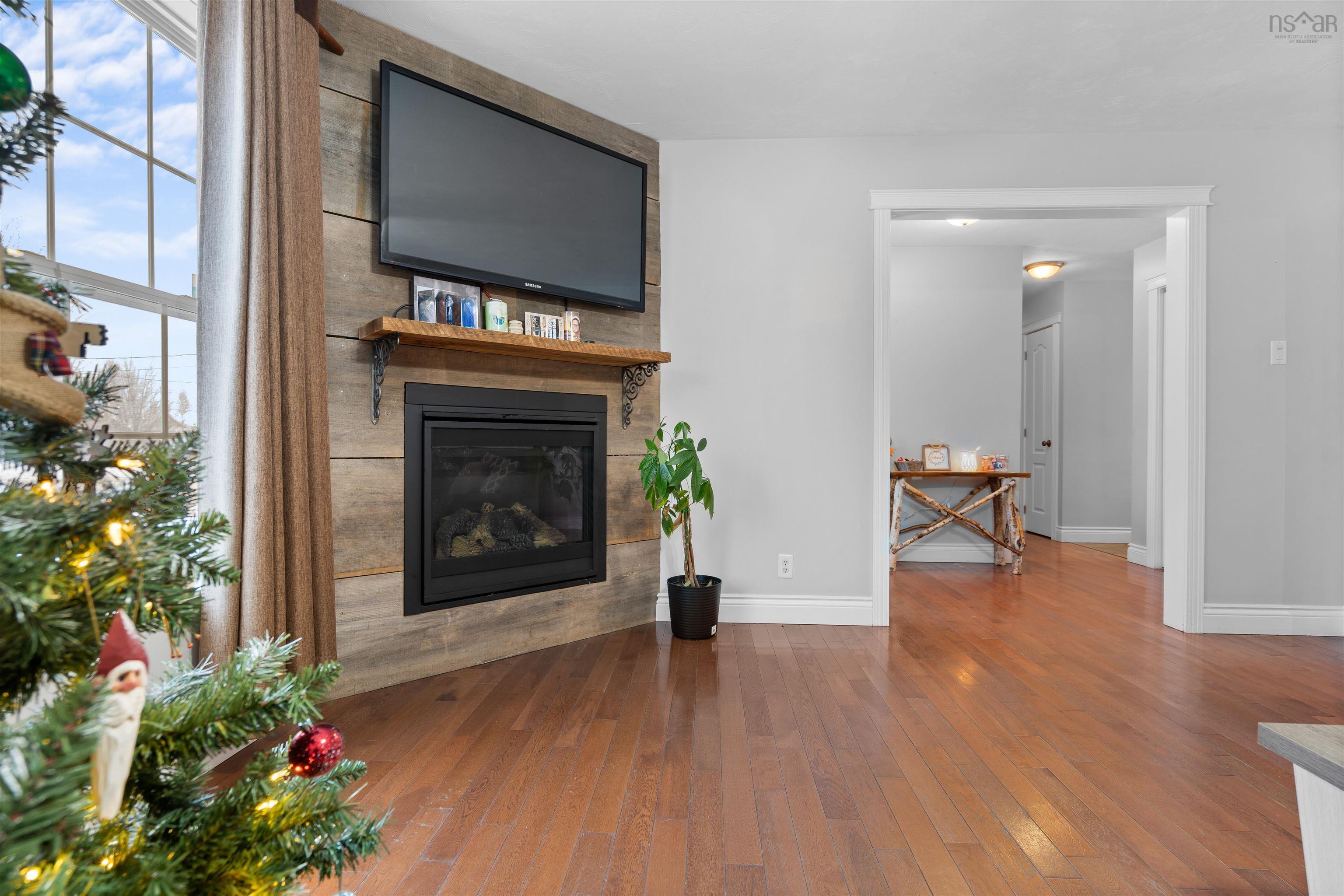 $432,900.00: 95 Riverbend Drive, Brookdale