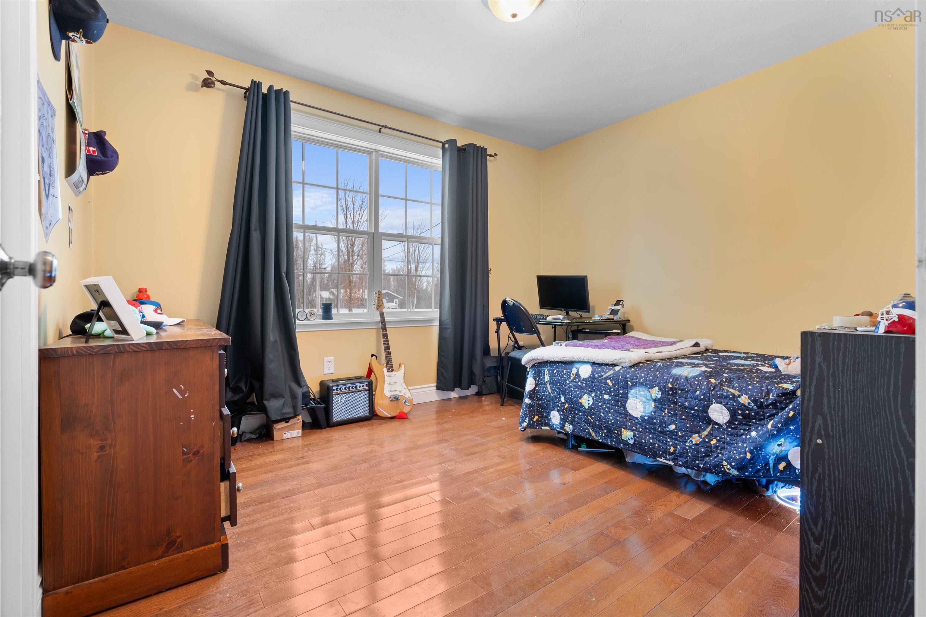 $432,900.00: 95 Riverbend Drive, Brookdale