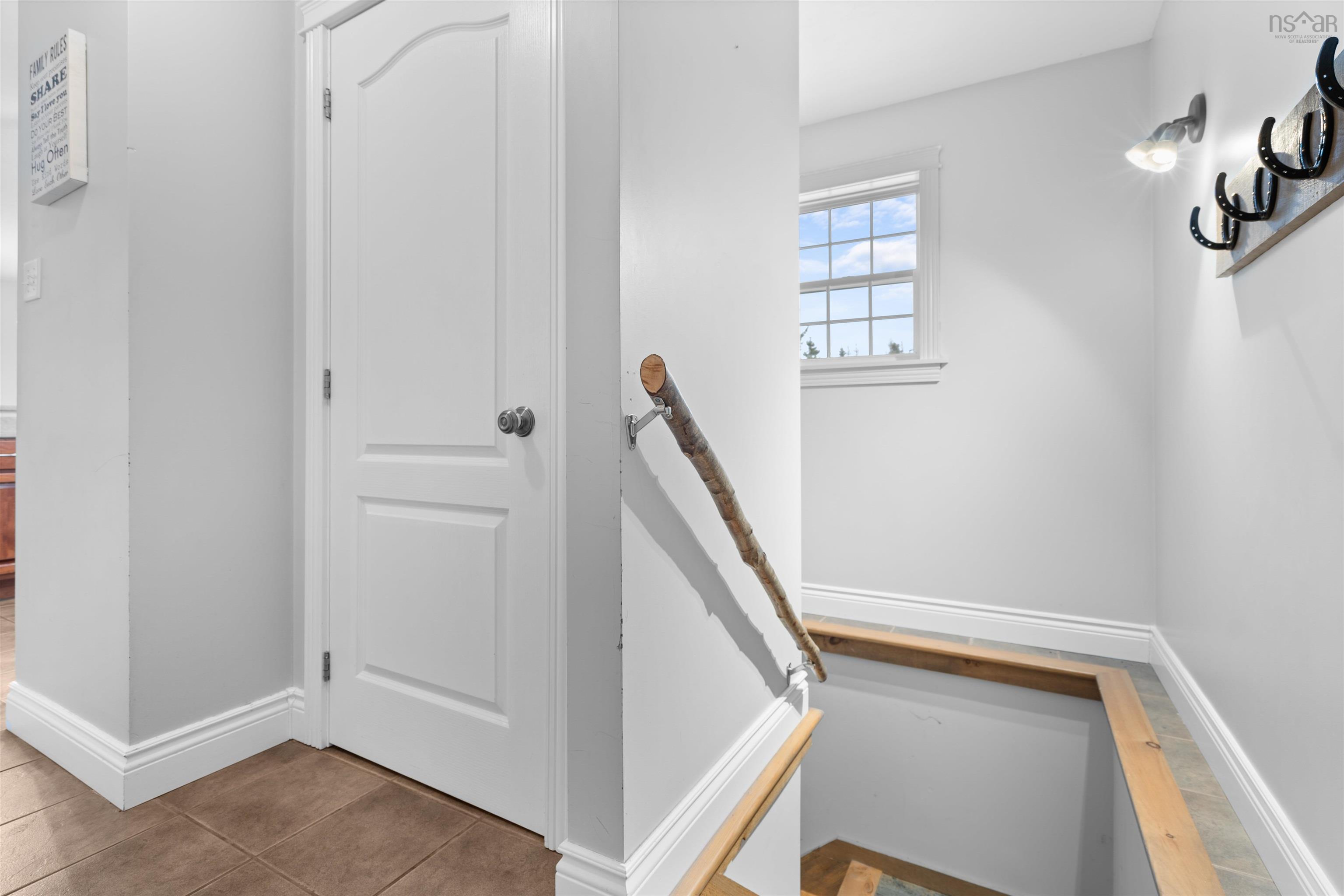 $432,900.00: 95 Riverbend Drive, Brookdale