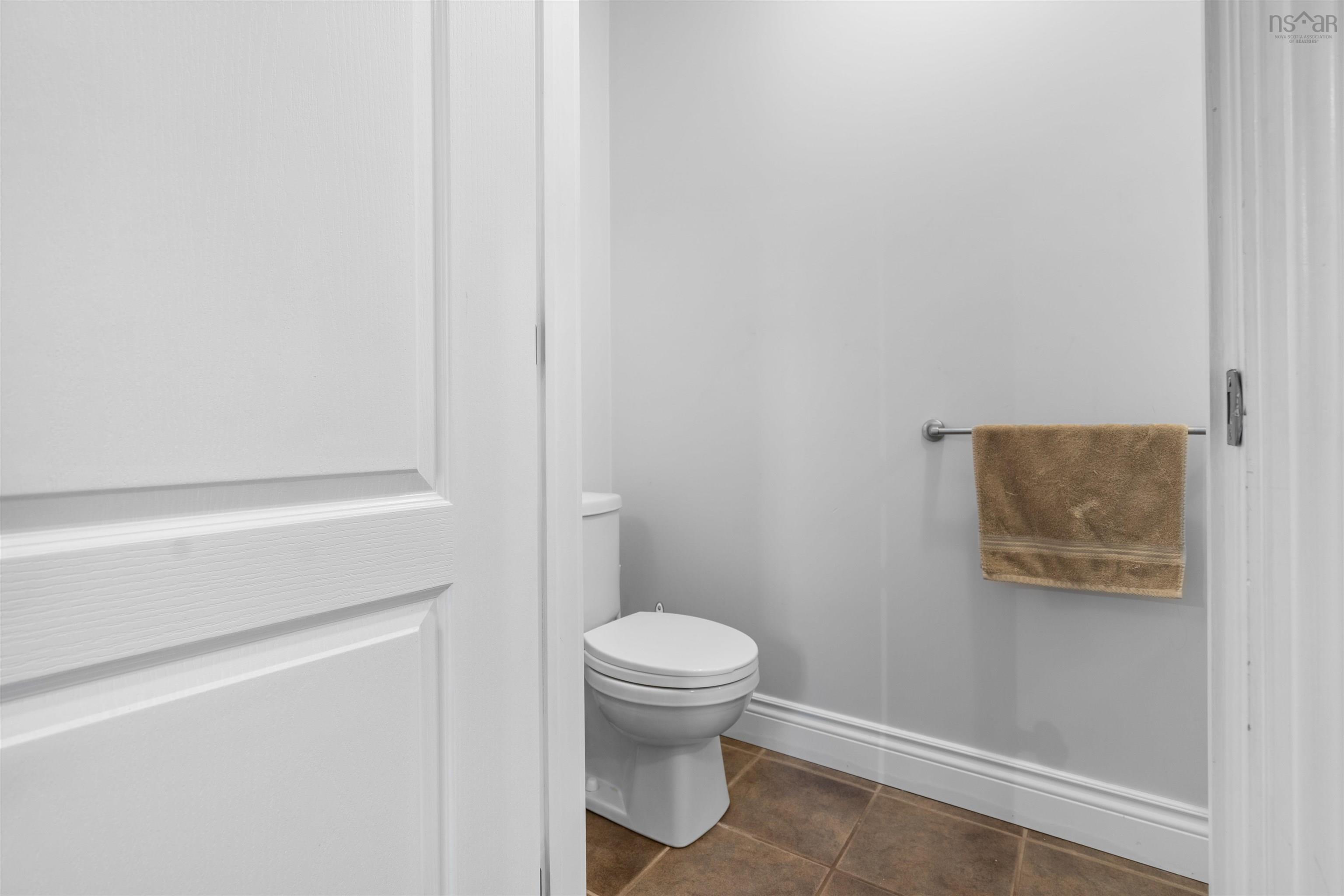 $432,900.00: 95 Riverbend Drive, Brookdale