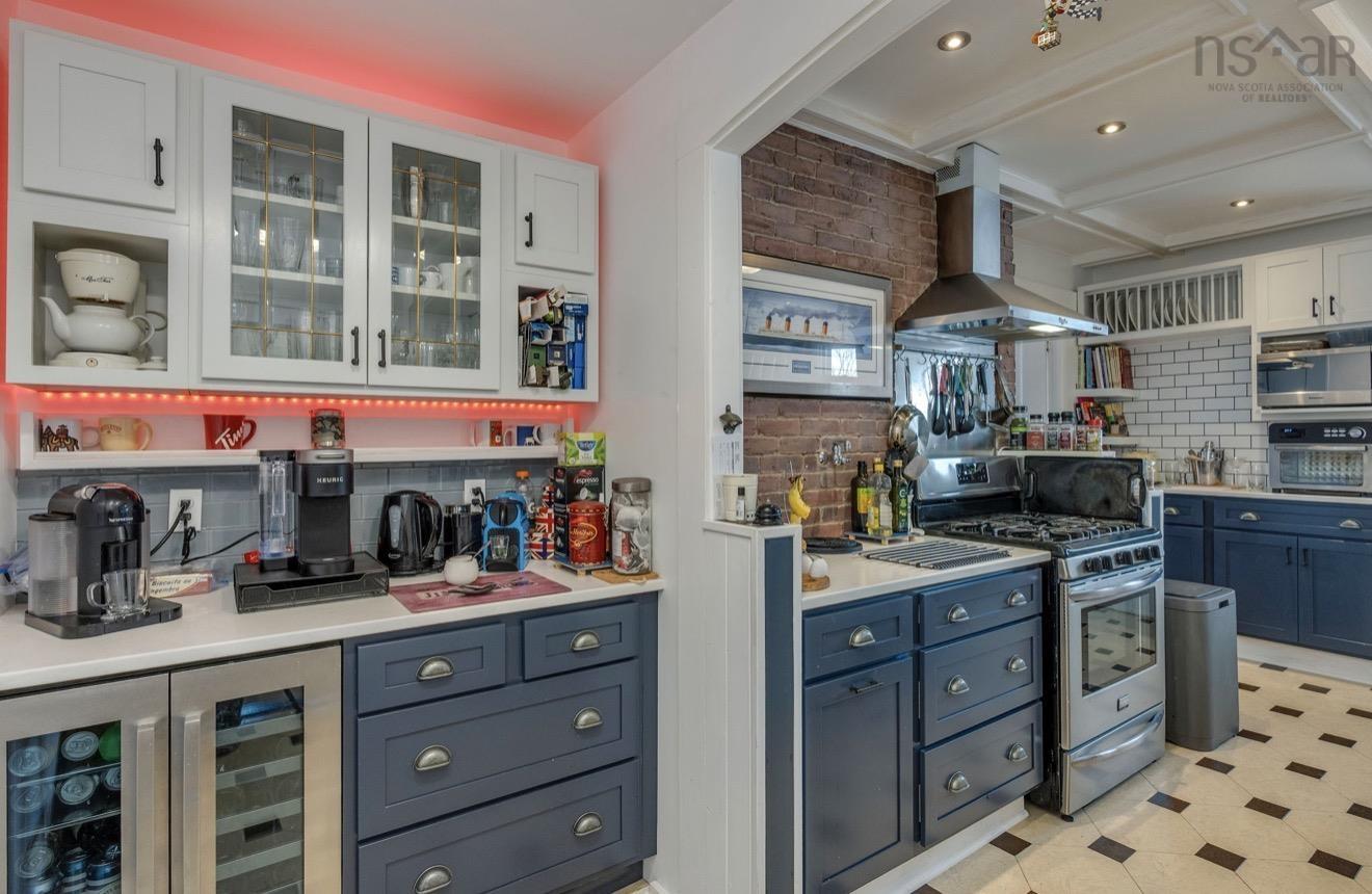 $669,000.00: 10352 Highway 1, Paradise