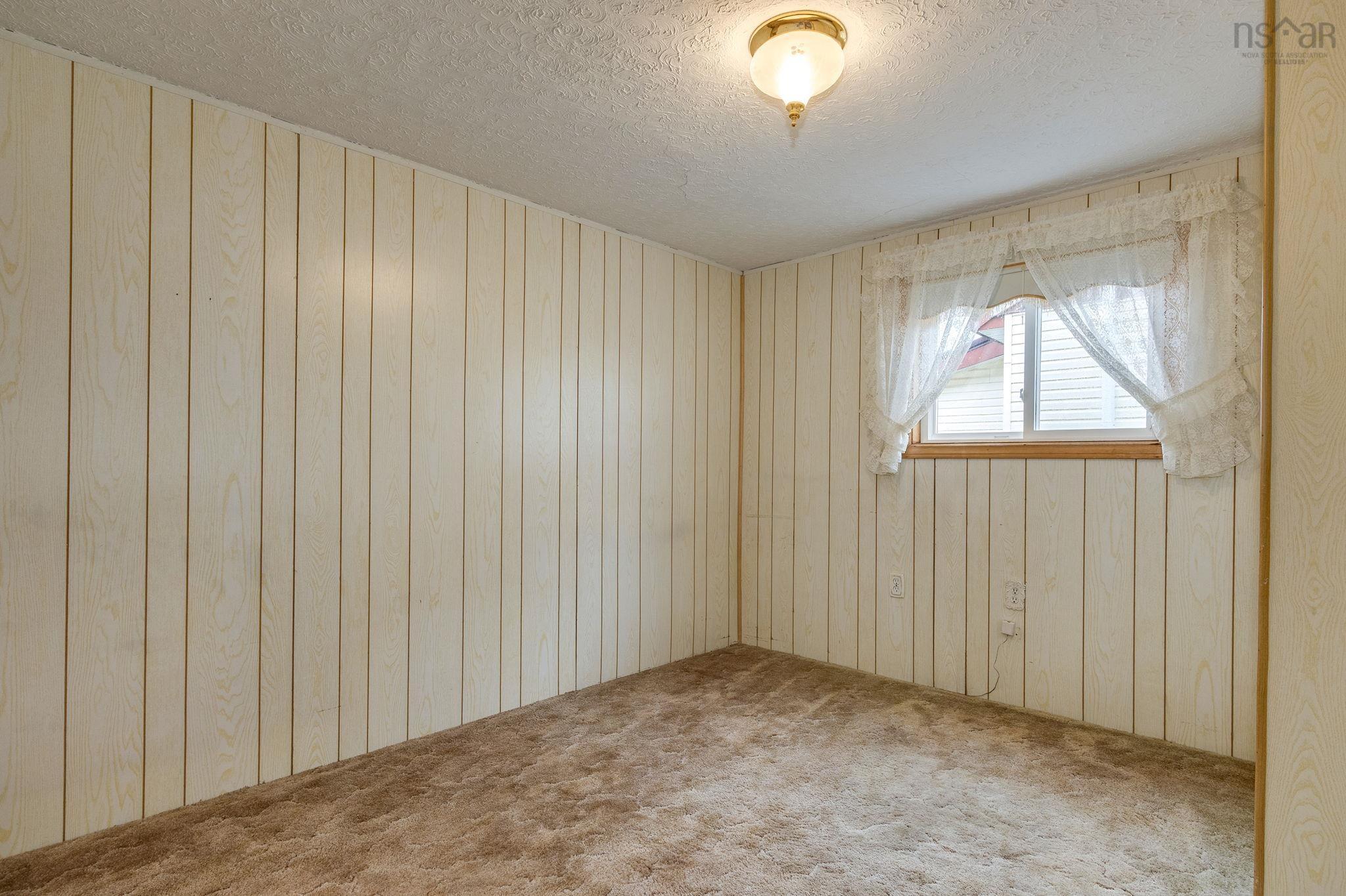 $519,900.00: 8 Ashdale Avenue, Halifax