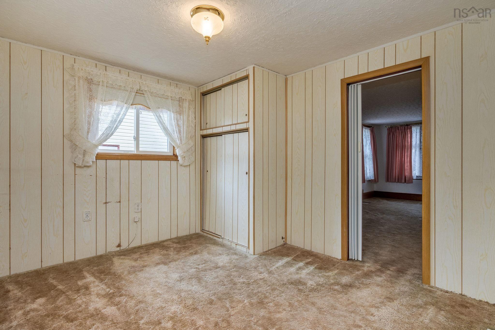 $519,900.00: 8 Ashdale Avenue, Halifax