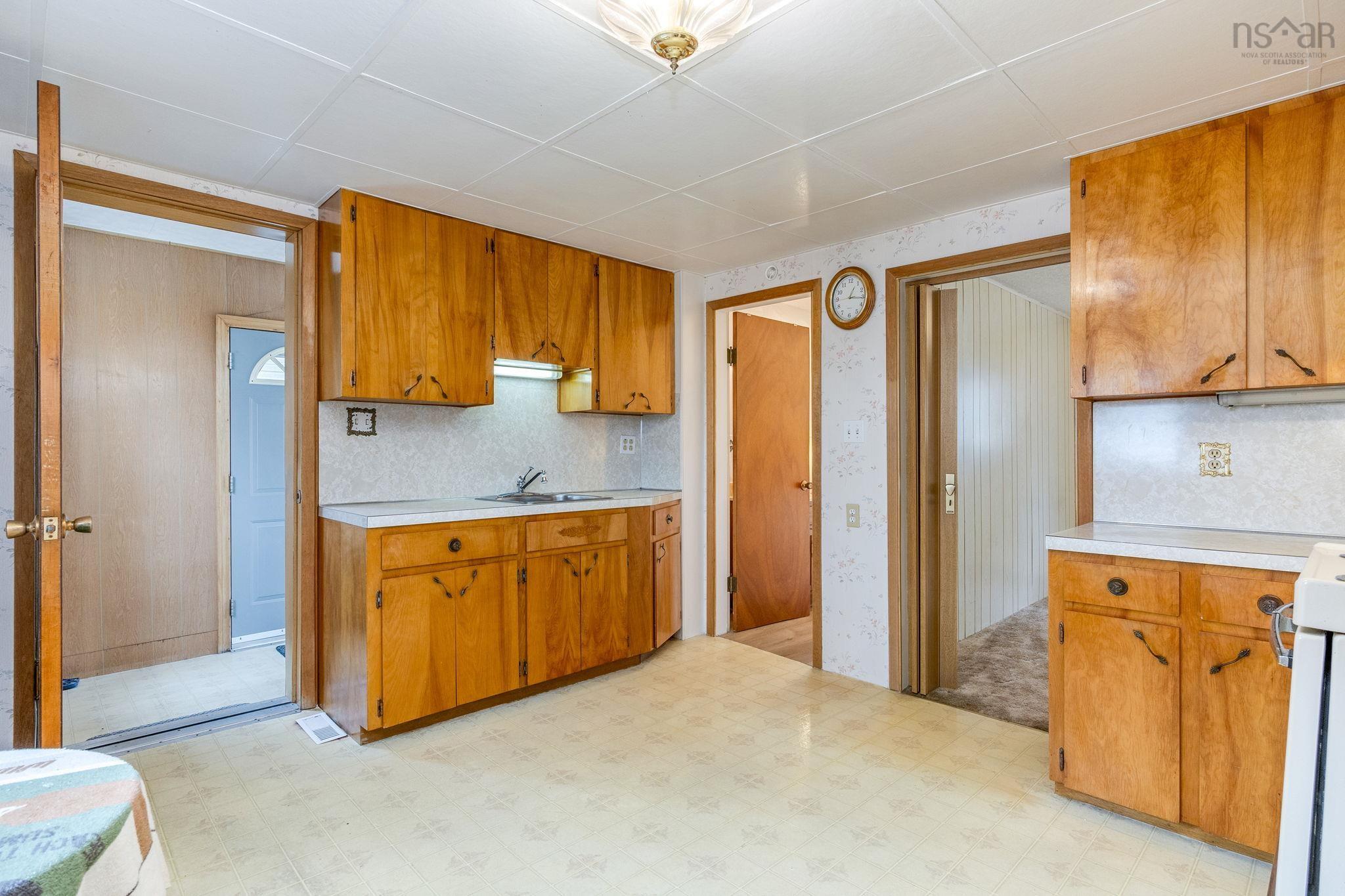 $519,900.00: 8 Ashdale Avenue, Halifax