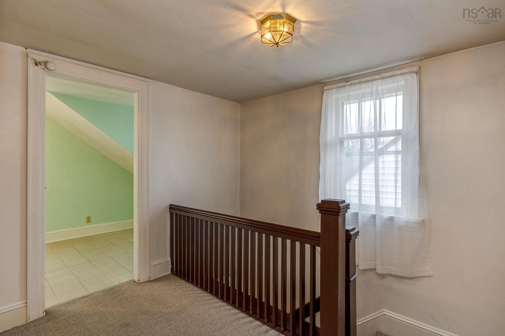 $519,900.00: 8 Ashdale Avenue, Halifax