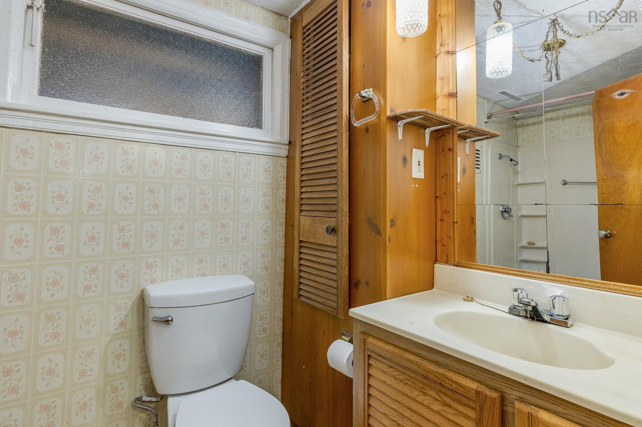 $519,900.00: 8 Ashdale Avenue, Halifax