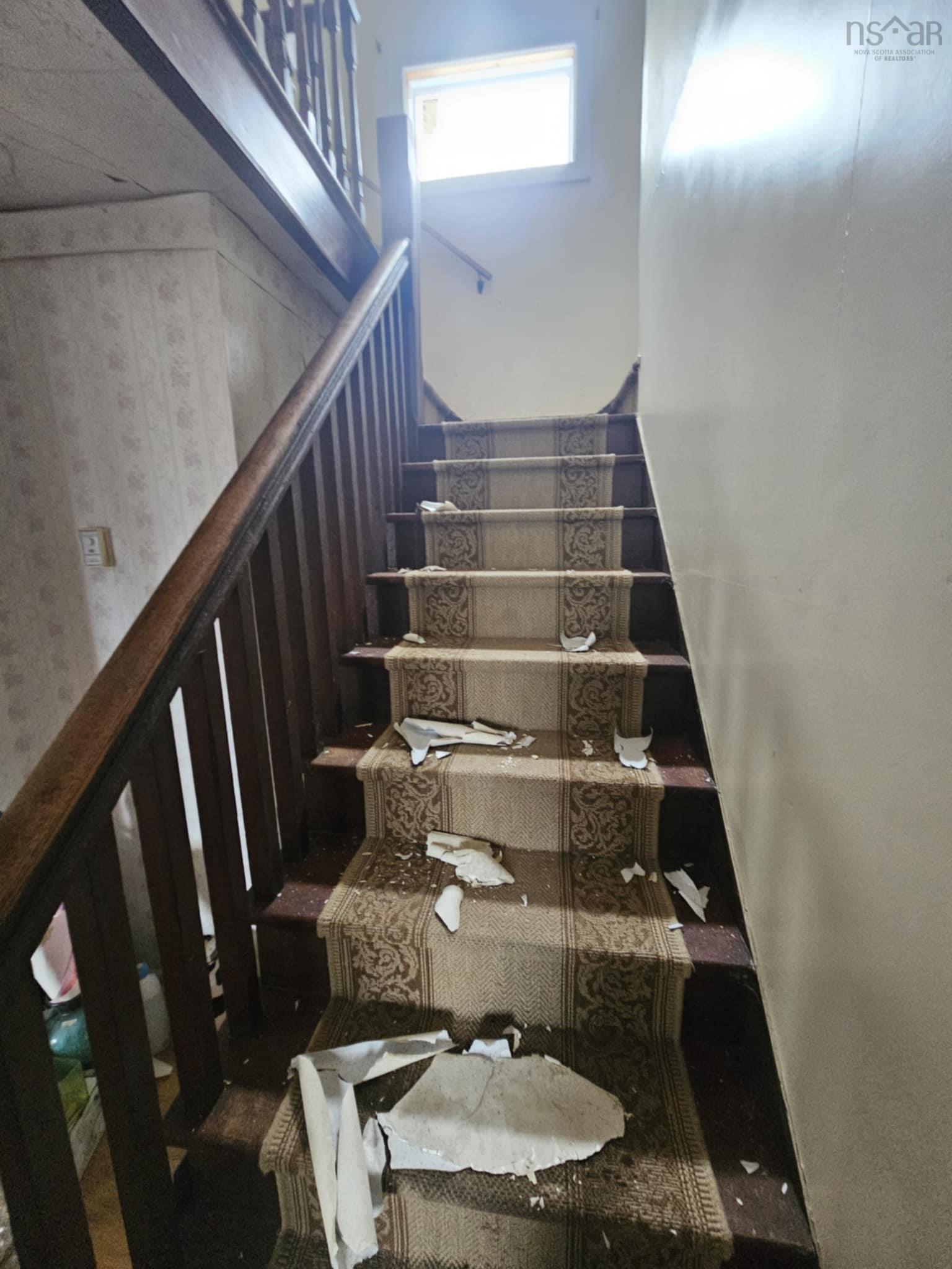 $35,000.00: 3 Verrier Crescent, Louisbourg