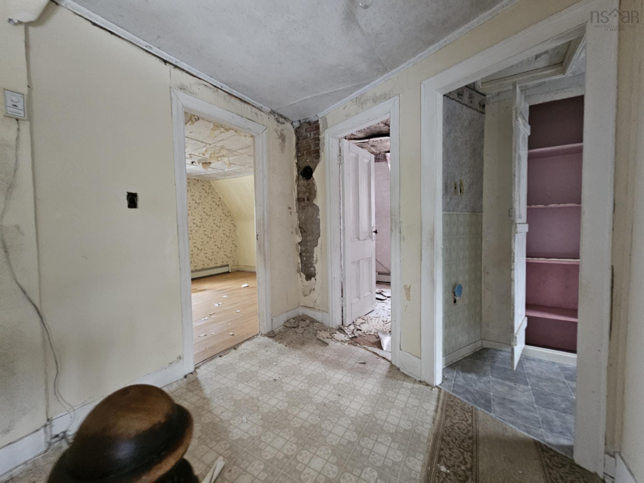 $35,000.00: 3 Verrier Crescent, Louisbourg