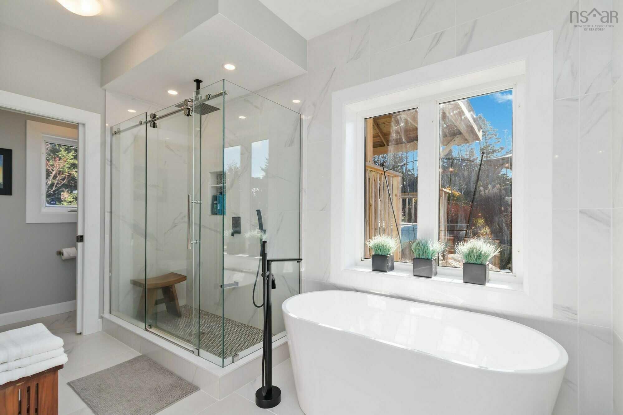 $1,499,999.00: 462 Bald Rock Road, Sambro