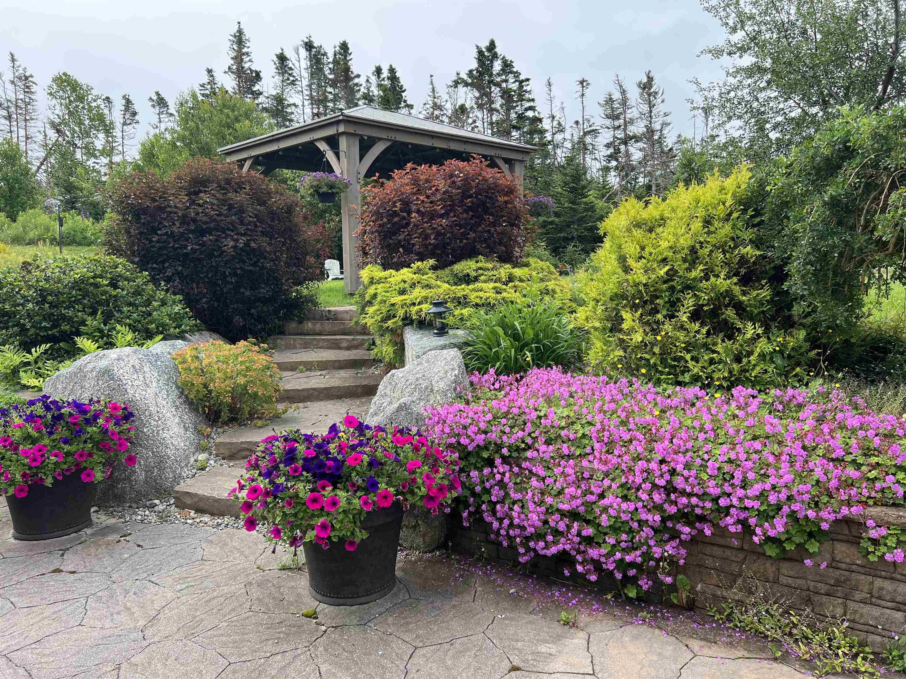 $1,499,999.00: 462 Bald Rock Road, Sambro