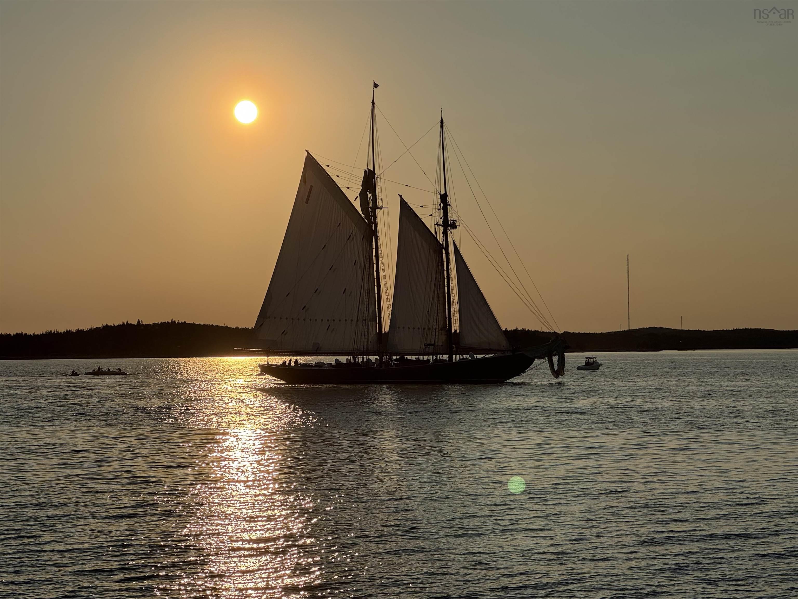 $1,499,999.00: 462 Bald Rock Road, Sambro