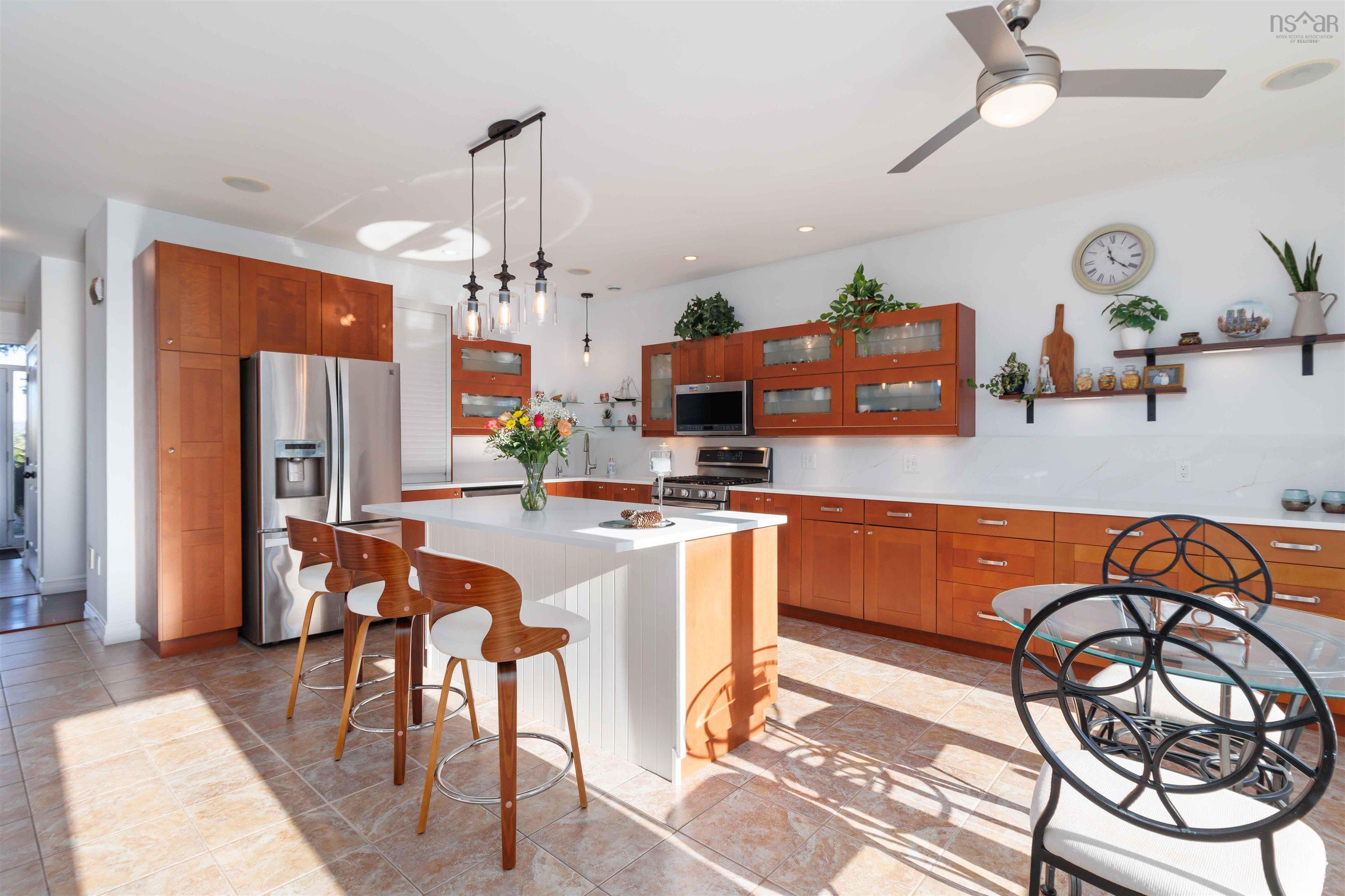 $1,499,999.00: 462 Bald Rock Road, Sambro