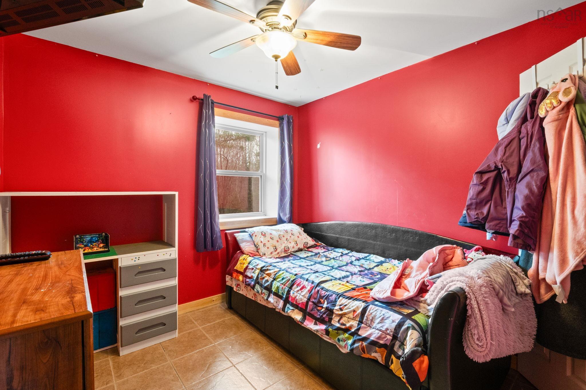 $574,900.00: 26 Willies Lane, Fox Point