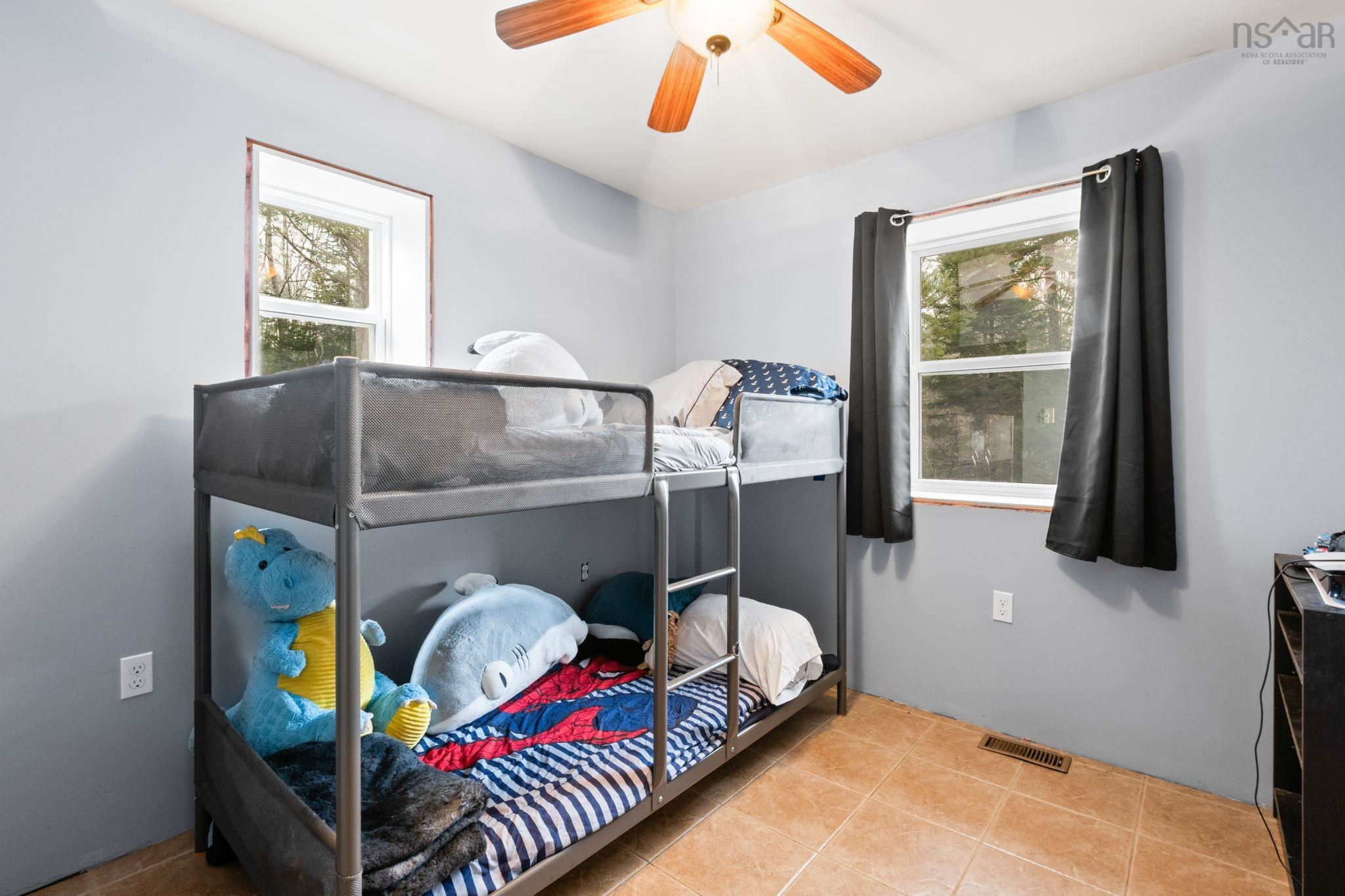 $574,900.00: 26 Willies Lane, Fox Point