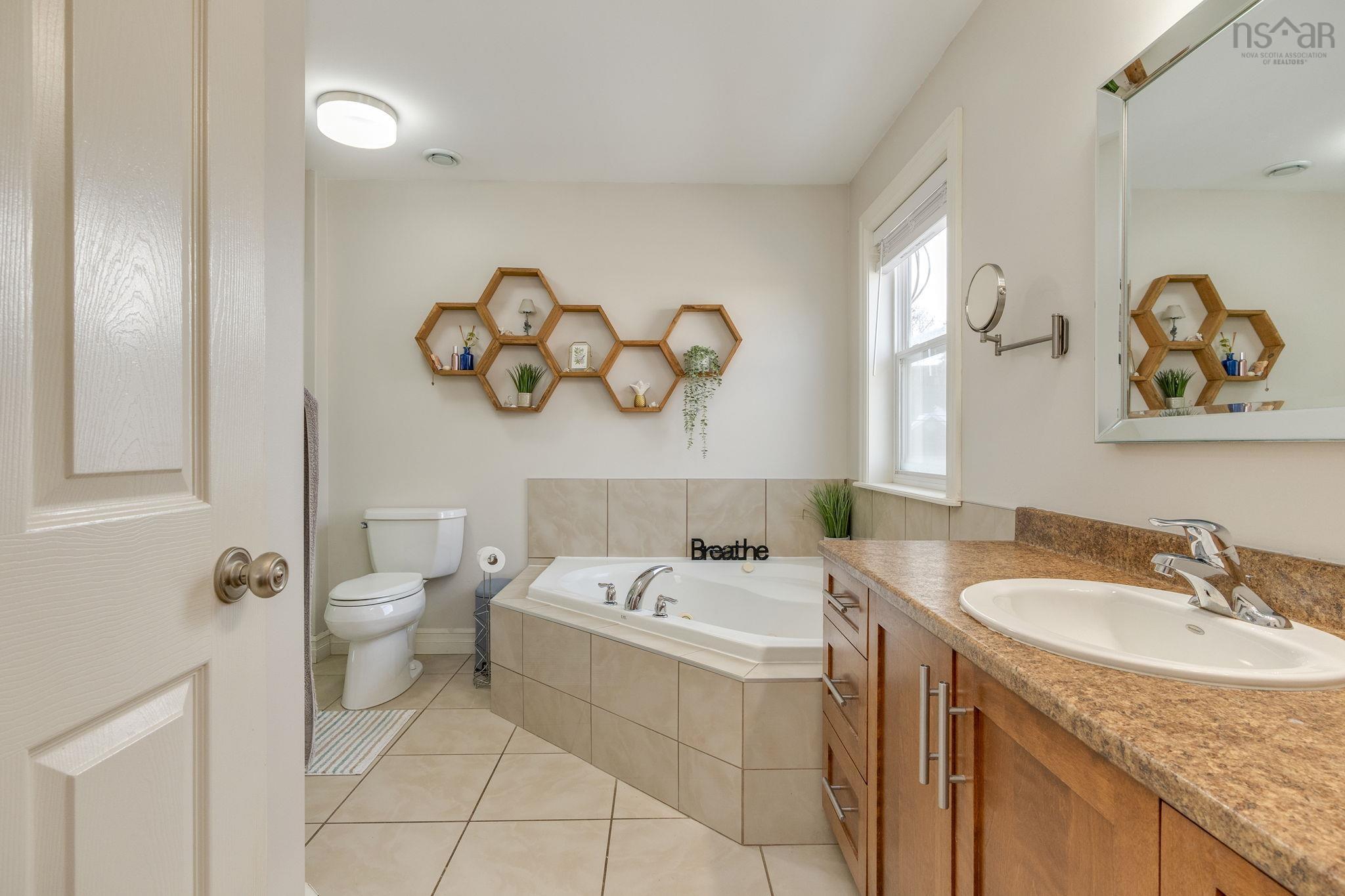 100 Freshwater Trail, Russell Lake, NS (MLS 202529263)