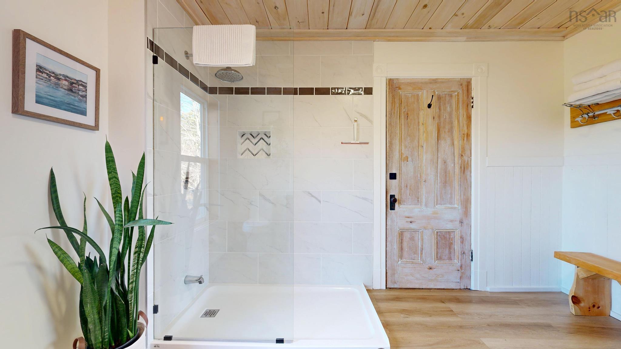 $665,000.00: 13406 Highway 3, Dayspring