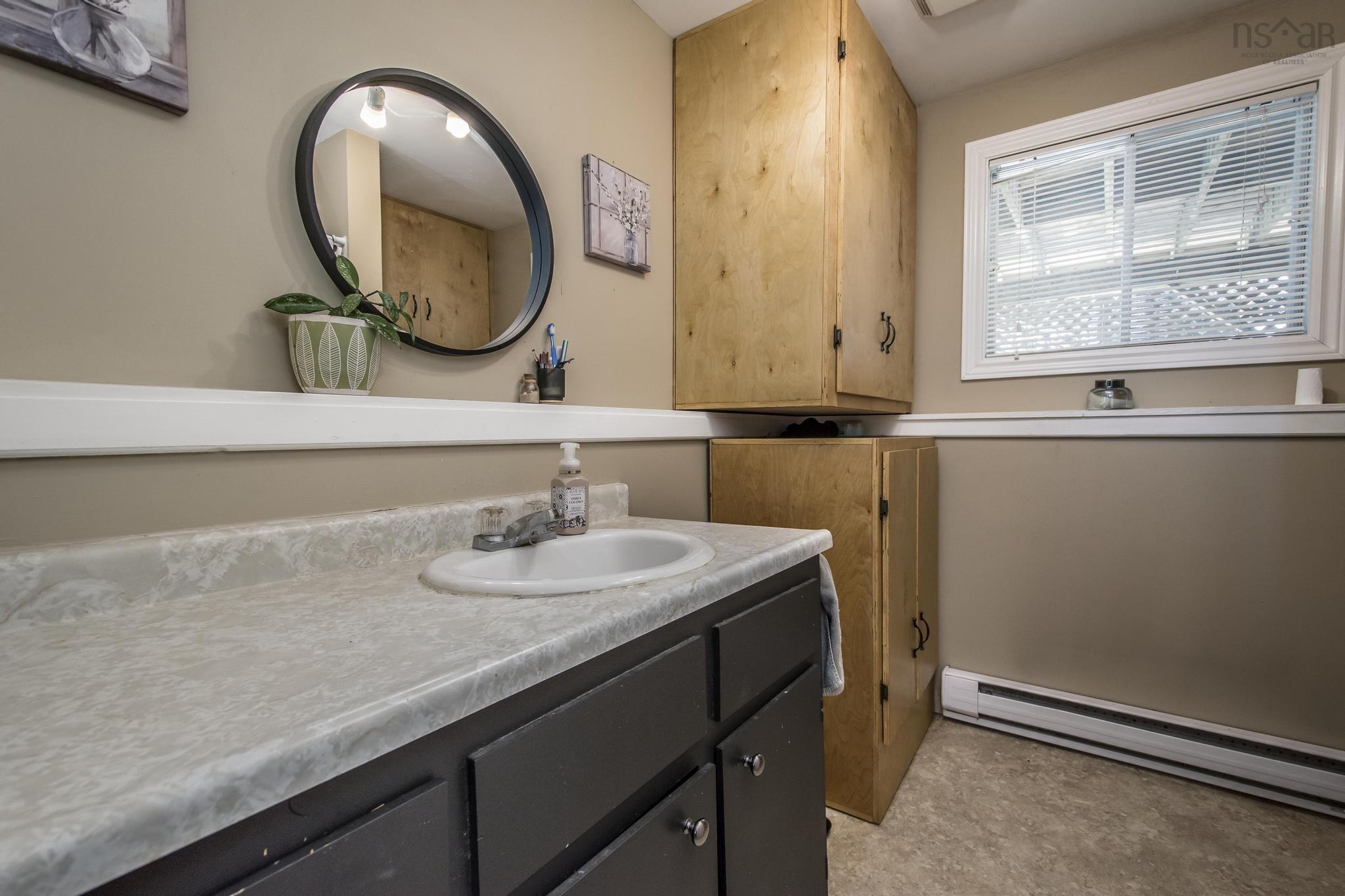 $409,000.00: 2911 & 2913 Lovett Road, Coldbrook