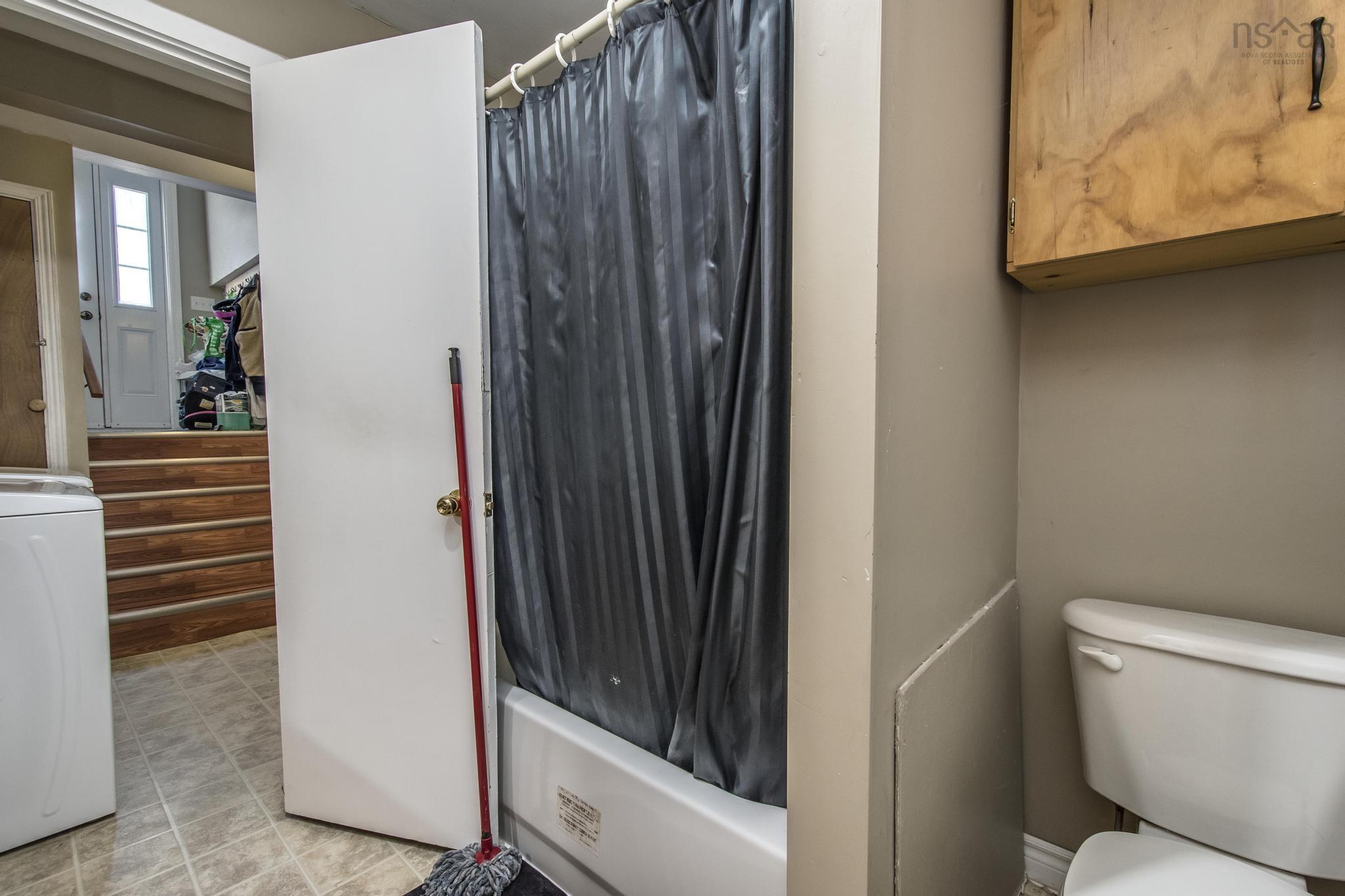 $409,000.00: 2911 & 2913 Lovett Road, Coldbrook