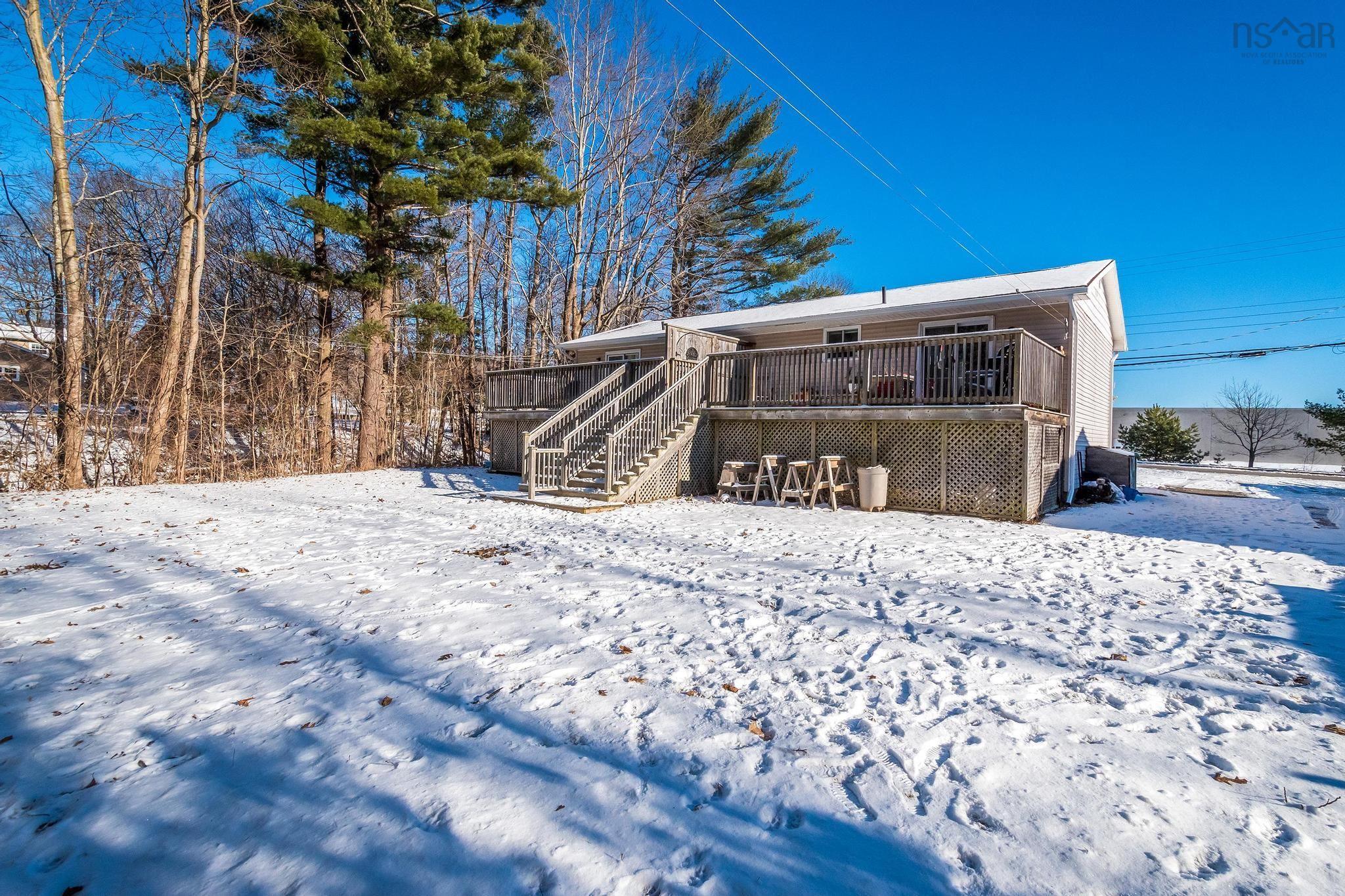 $409,000.00: 2911 & 2913 Lovett Road, Coldbrook