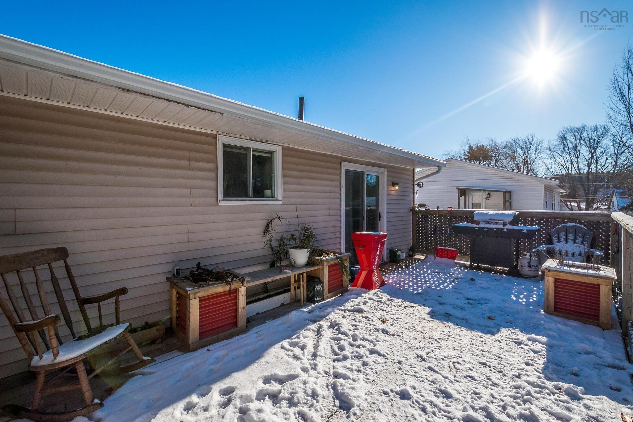 $409,000.00: 2911 & 2913 Lovett Road, Coldbrook