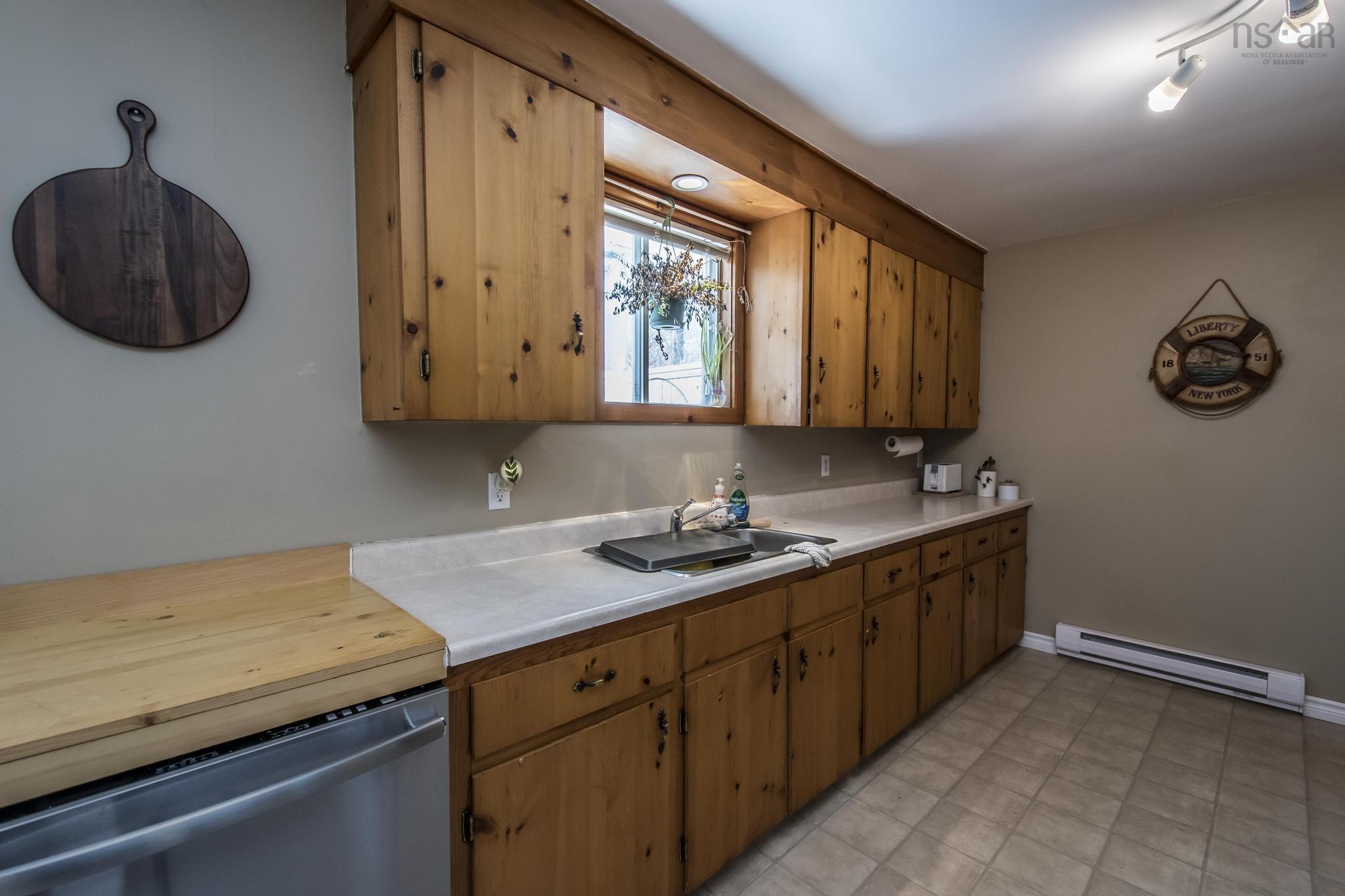 $409,000.00: 2911 & 2913 Lovett Road, Coldbrook