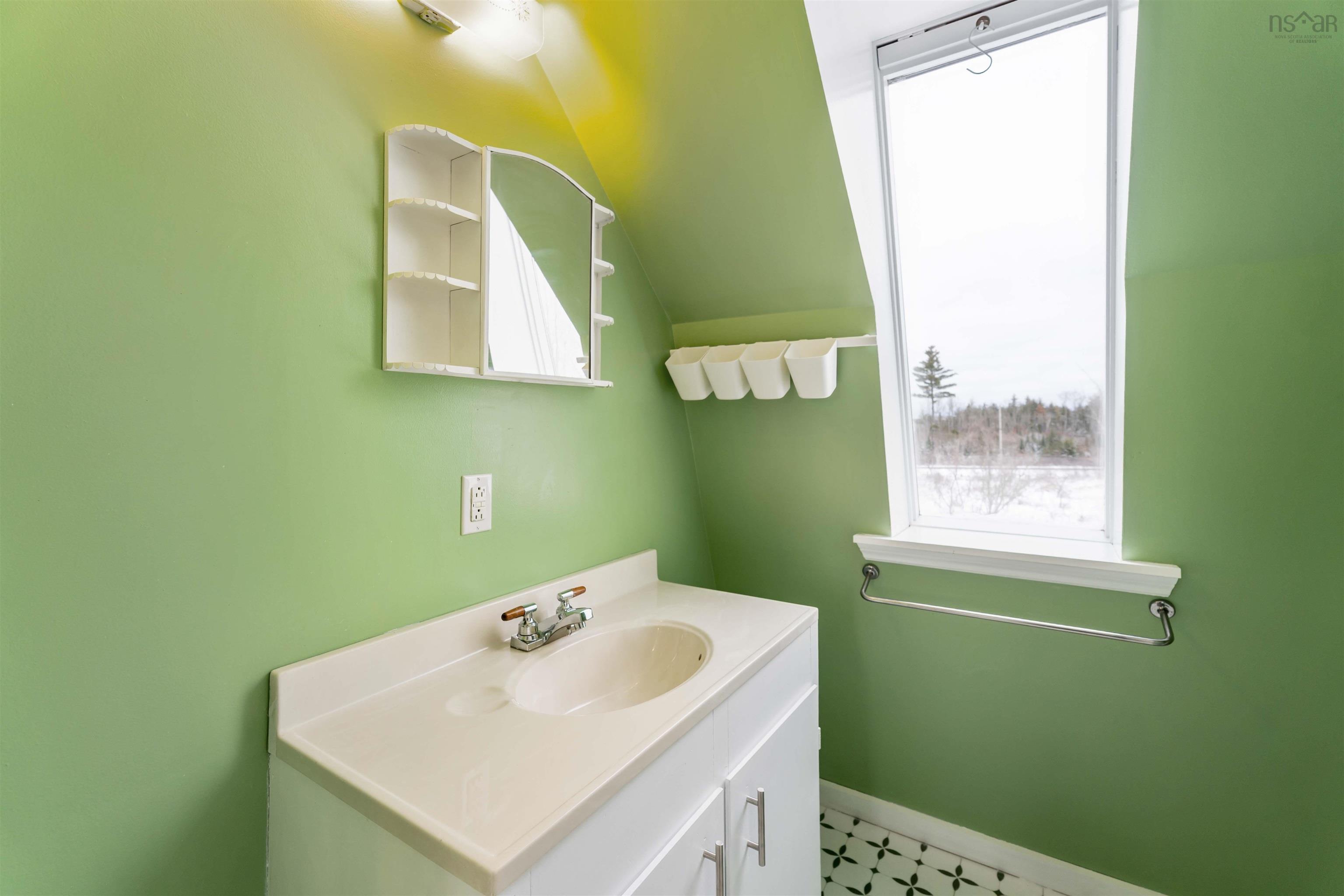 $295,000.00: 1055 Northfield Road, Northfield