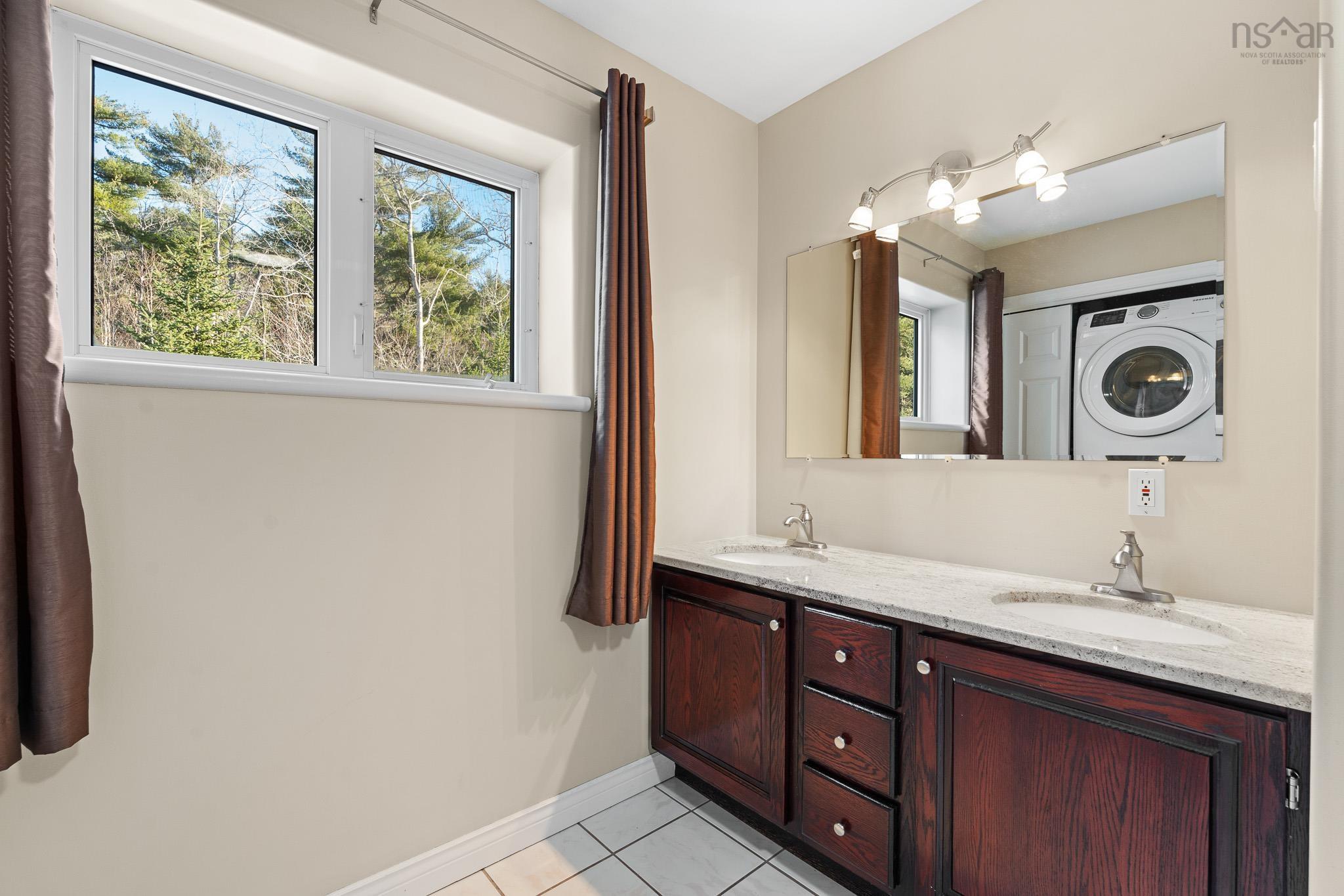 $1,100,000.00: 1312 Waverley Road, Waverley