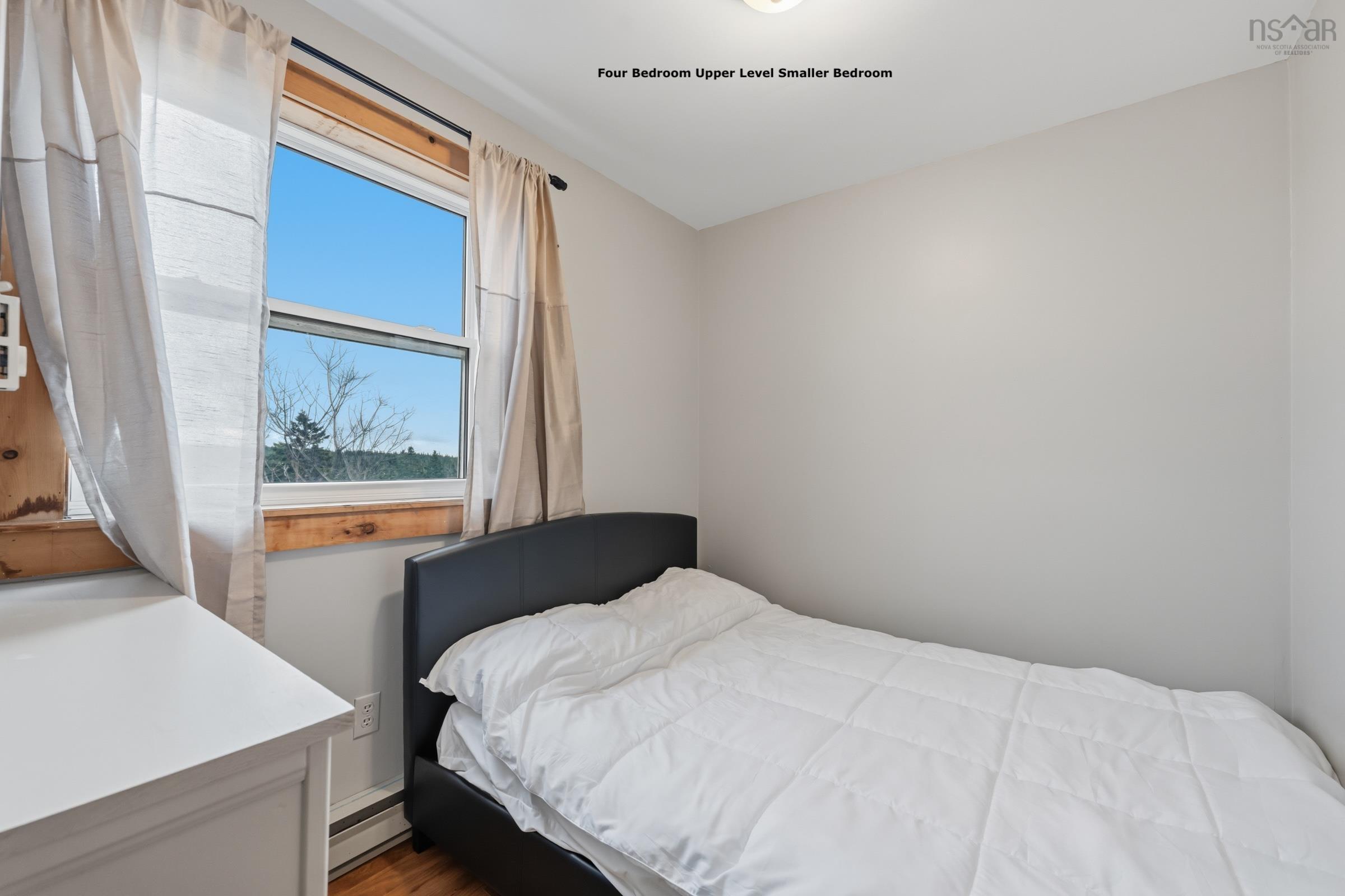 $1,400,000.00: 42 Beecher