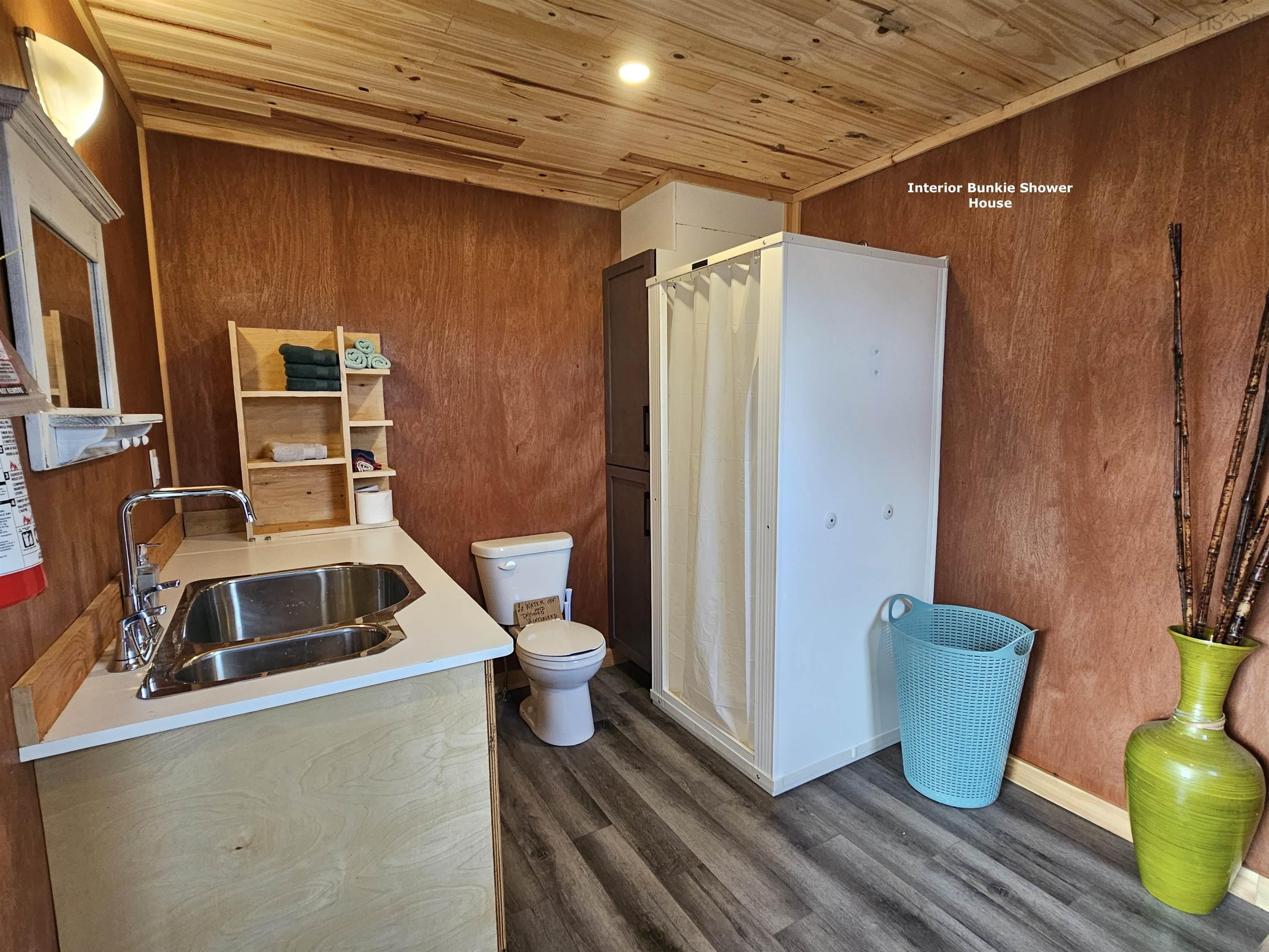 $1,400,000.00: 42 Beecher