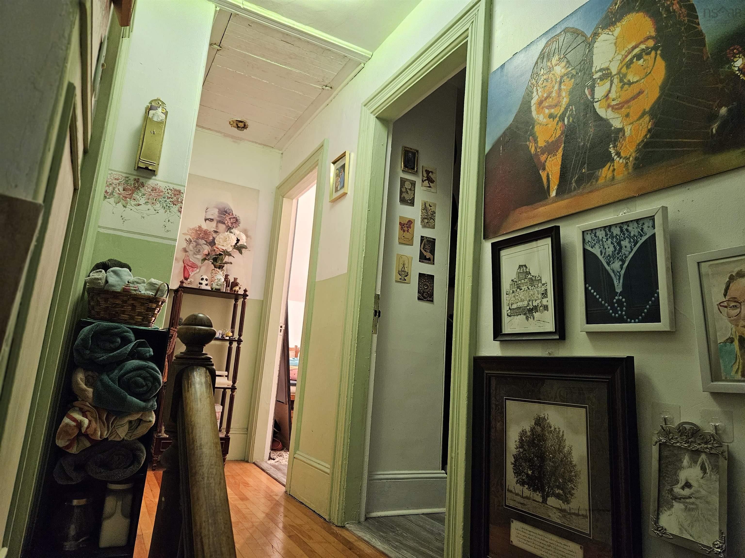 $239,000.00: 53 East Street, Sydney