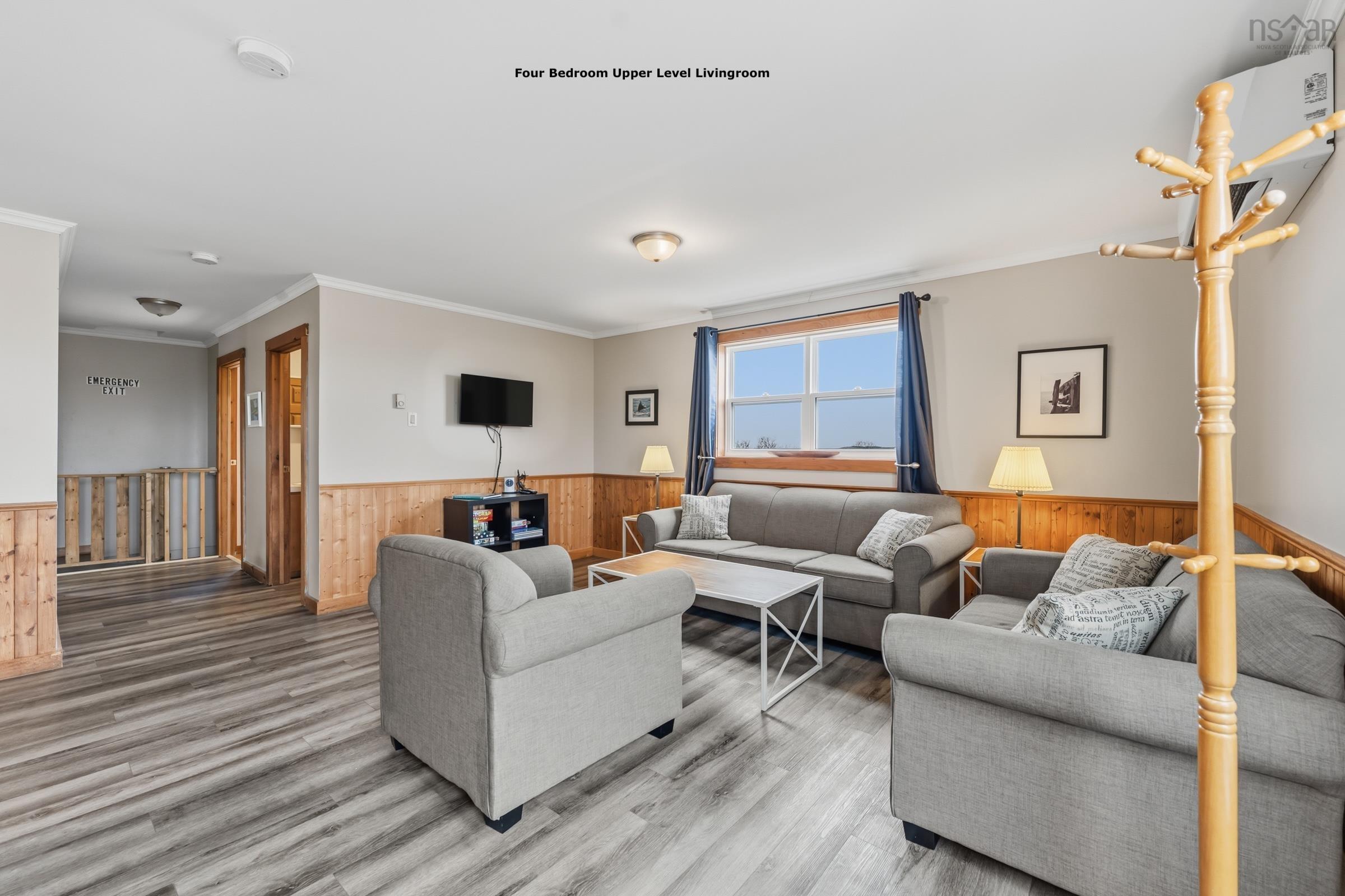 $1,400,000.00: 42 Beecher