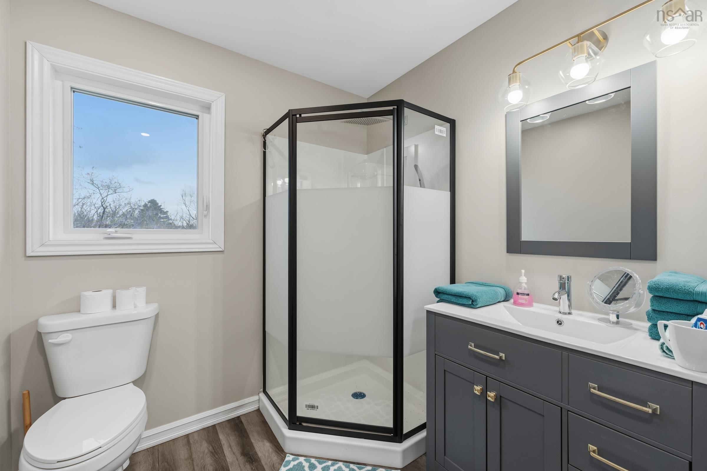 $1,400,000.00: 42 Beecher