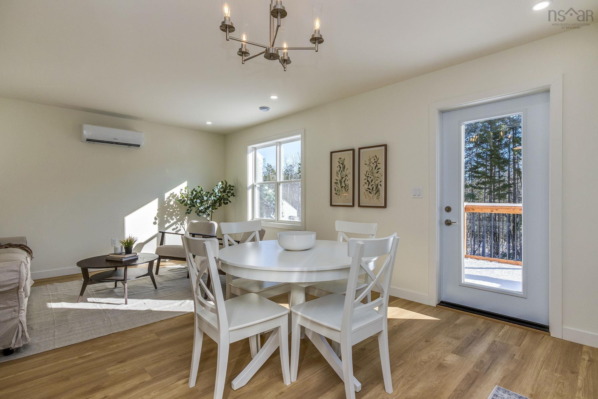 $599,900.00: DA-55 185 Darner Drive, Beaver Bank